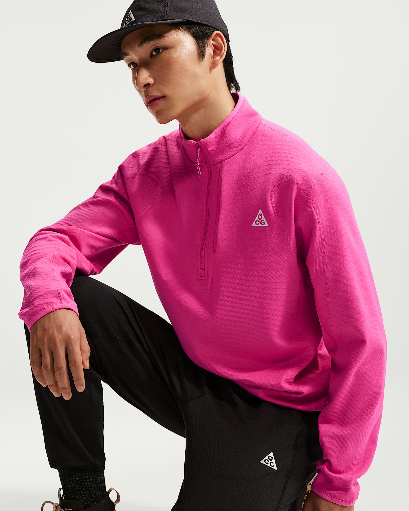 ACG 울프 그리드 남성 써마 핏 하프집 하이킹 탑 - 데저트 핑크/라이트 크림슨/서밋 화이트