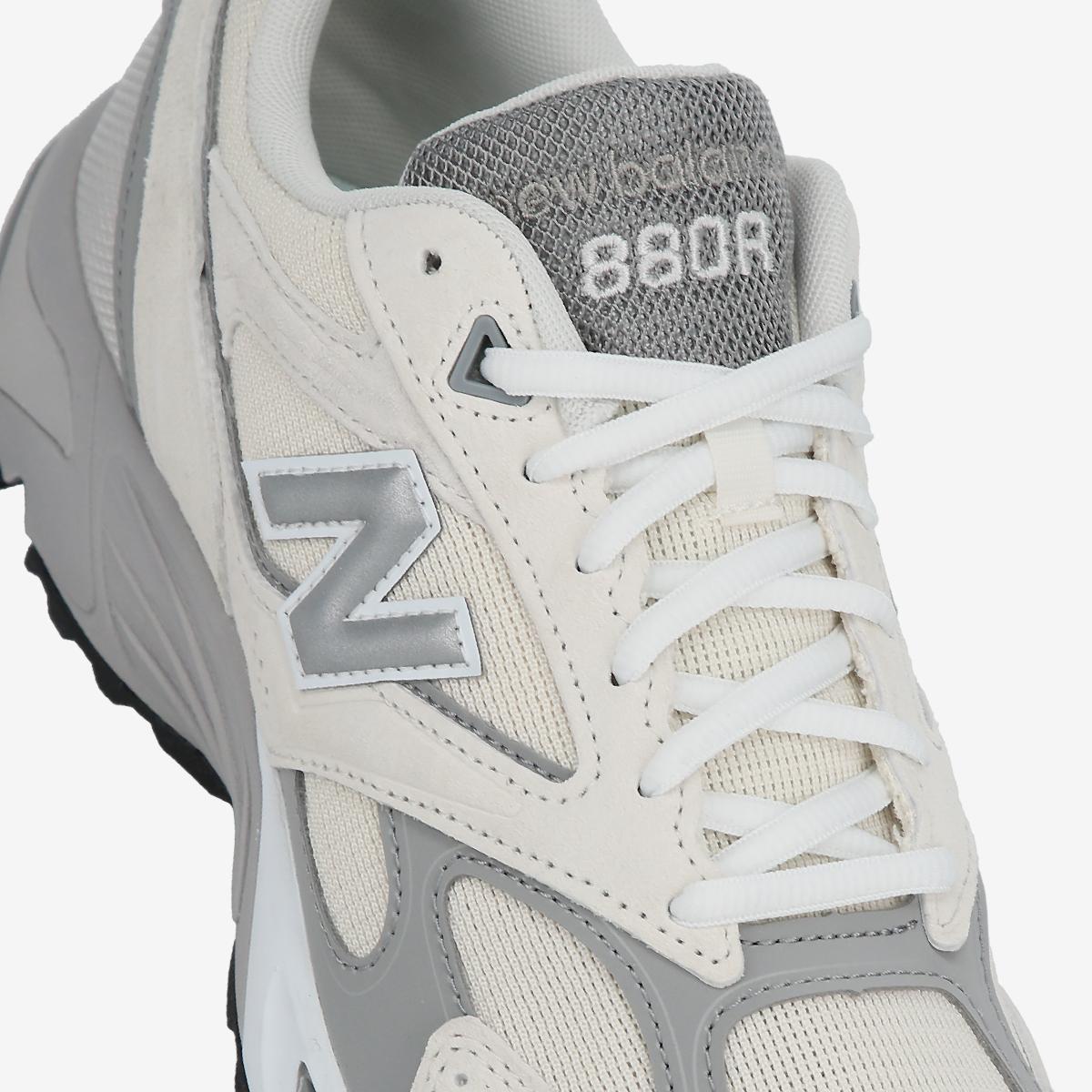 U880R3TR - Light Gray