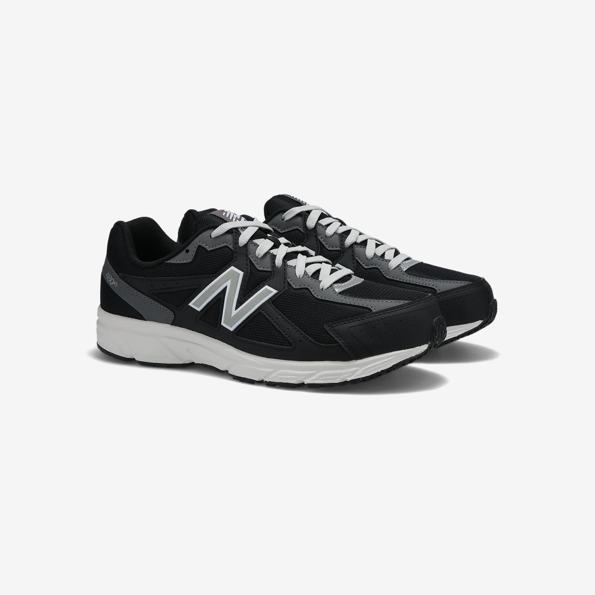 W480GG5 (4E) - black graphic