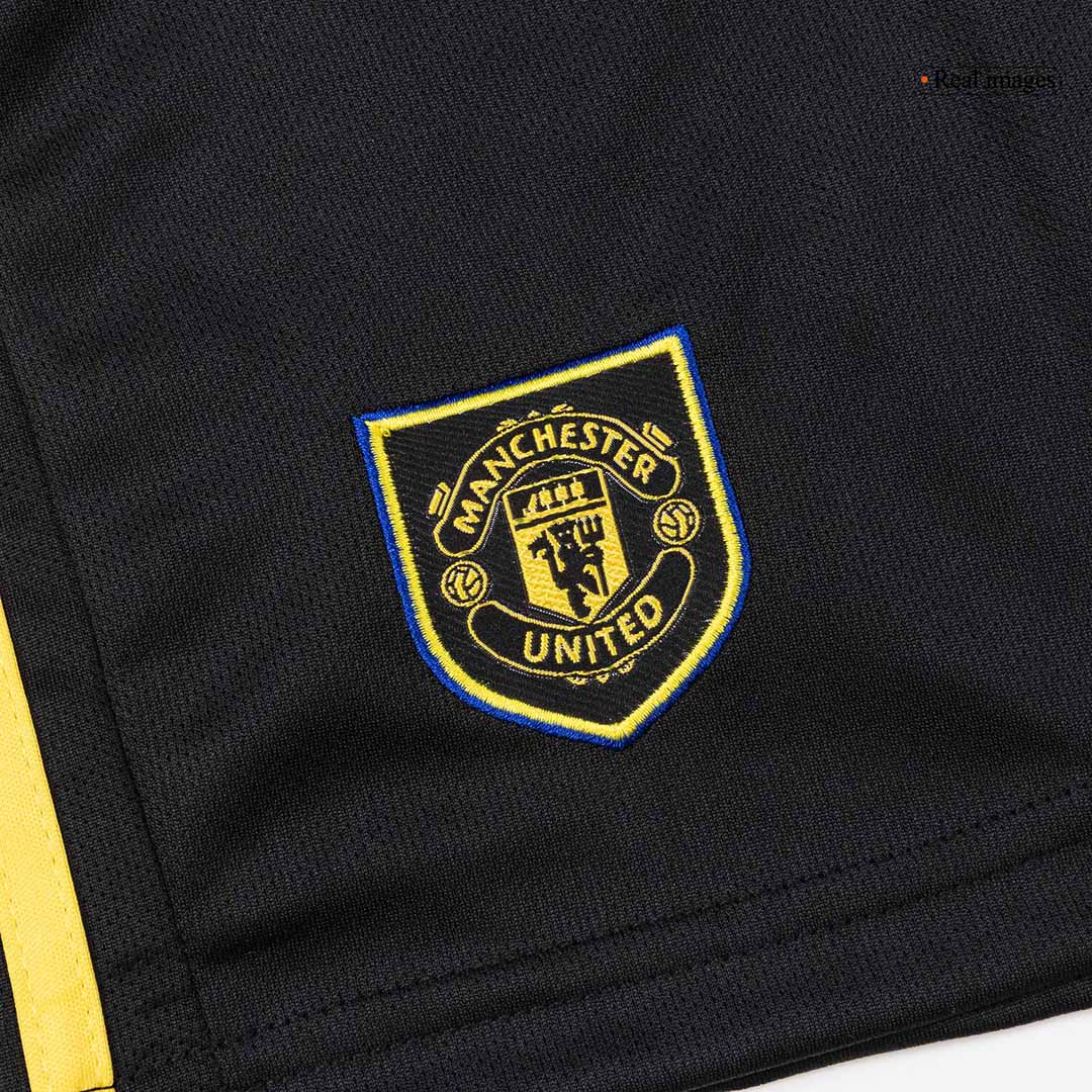 ManU Kinder Trikot Set Drittes Auswärts 2025/26 – Bild 4