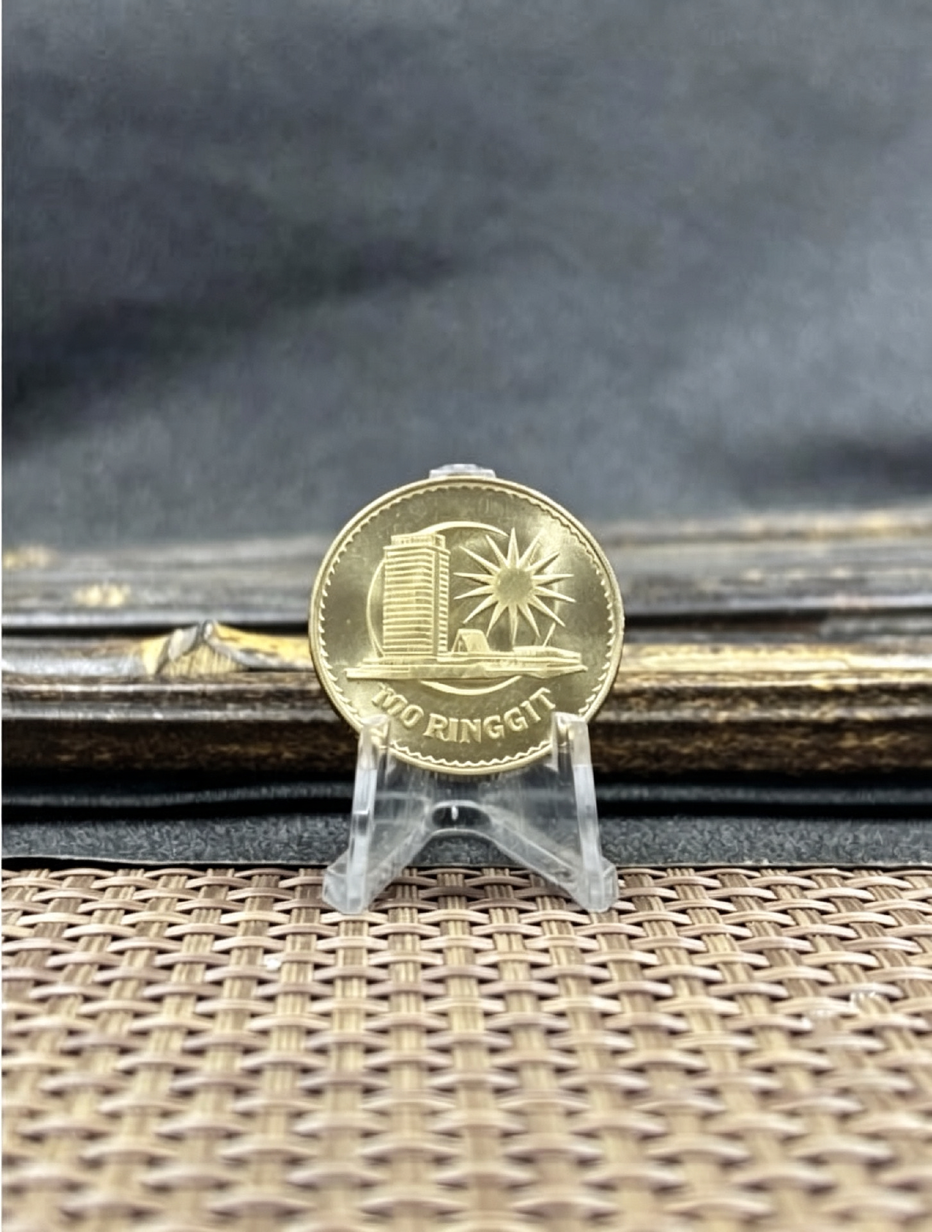 Malaysia 1971 Tunku 100 Ringgit Rahman Abdul Putra Gold Plated Brass Metal Replica Commemorative Coin Collection Coins Commemorative Medal,Historical Collectible Art Craft For Enthusiasts