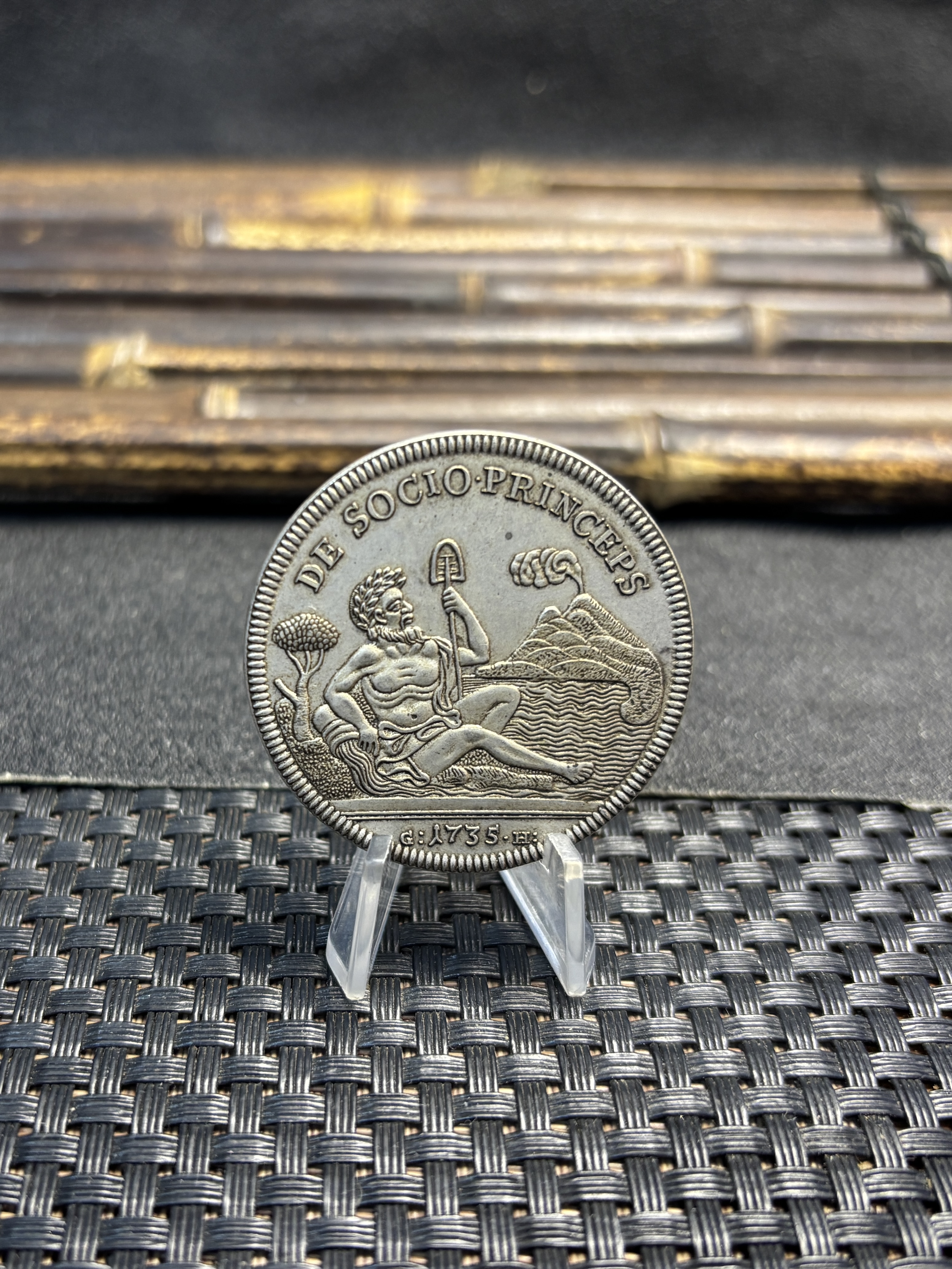 Italian States Kingdom of Naples 120 Grana Carlo I 1735 Plated Silver Replica Coin Commemorative Medal,Historical Collectible Art Craft For Enthusiasts