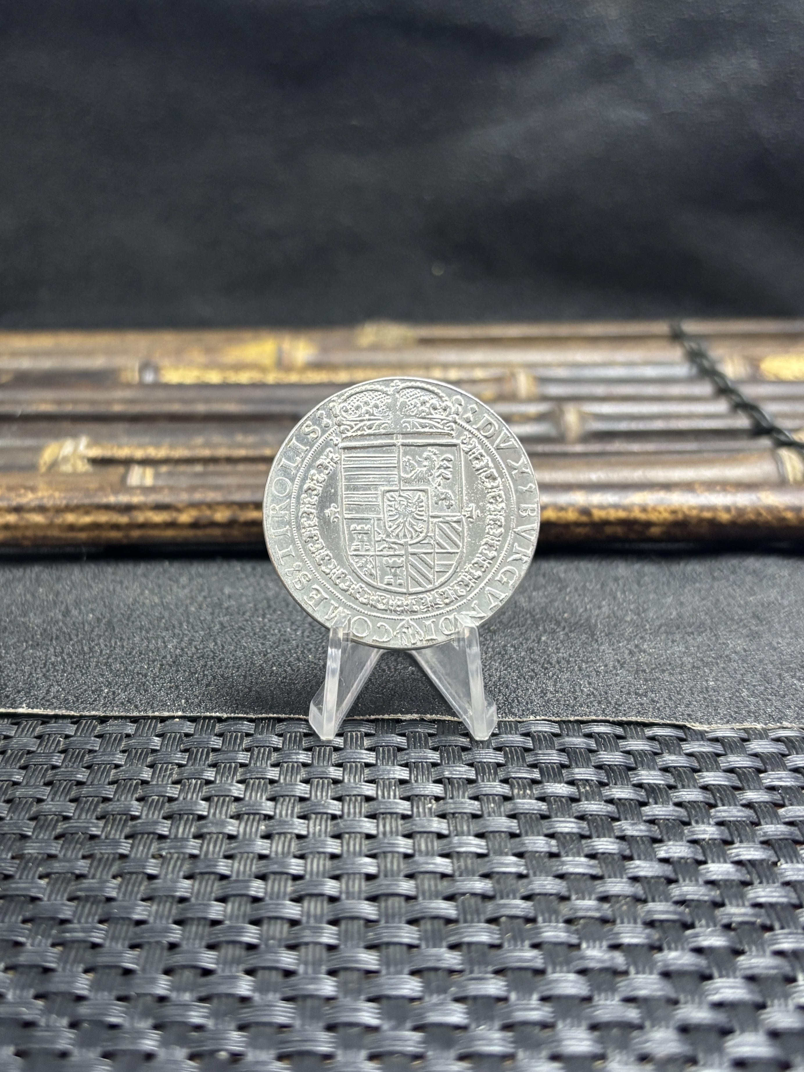Austrian States 1577 - 1595 1 Thaler Ferdinand II Hall Silver Plated Metal Replica Coin Commemorative Medal,Historical Collectible Art Craft For Enthusiasts