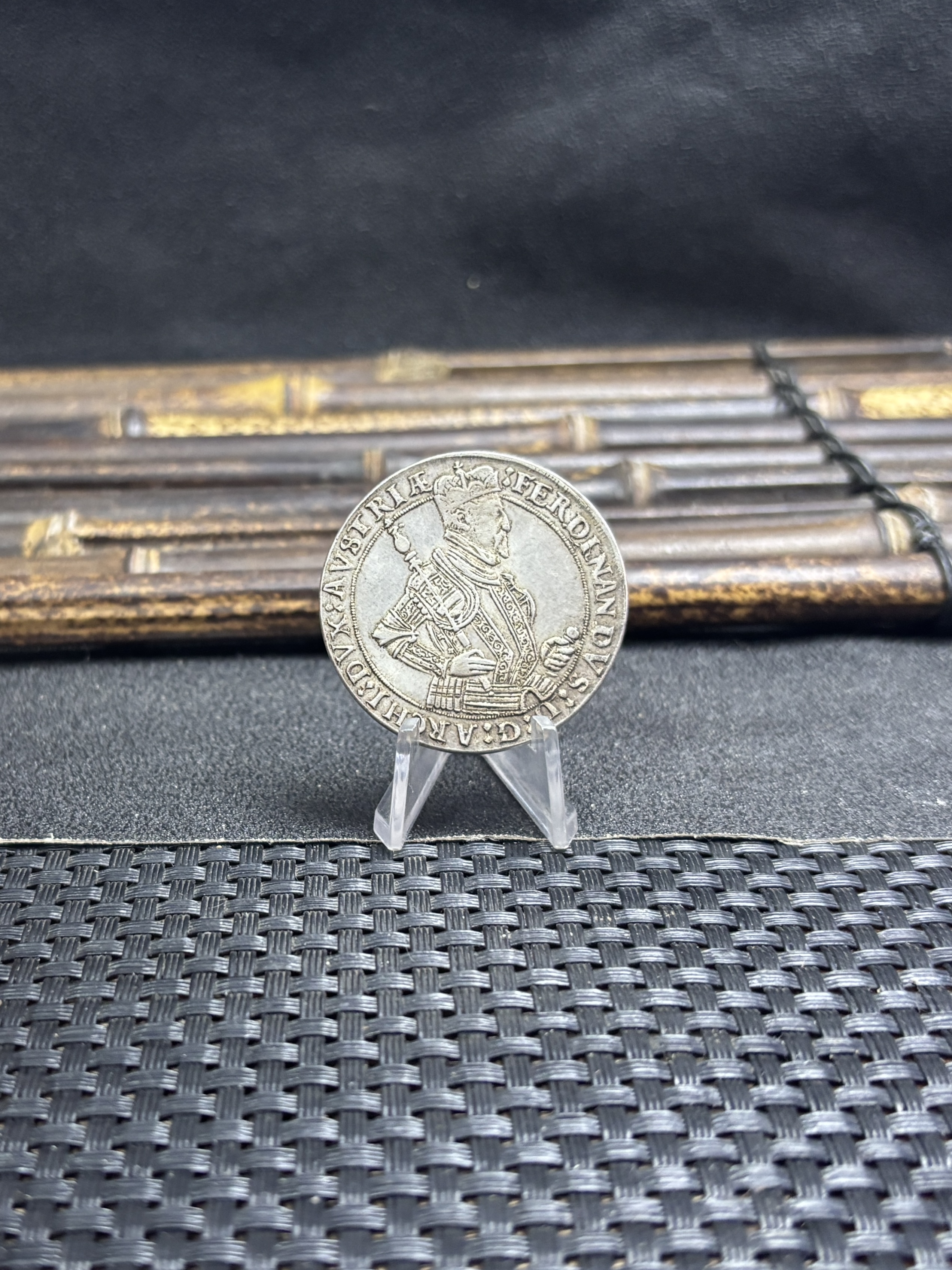 Austrian States 1577 - 1595 1 Thaler Ferdinand II Hall Silver Plated Metal Replica Coin Commemorative Medal,Historical Collectible Art Craft For Enthusiasts