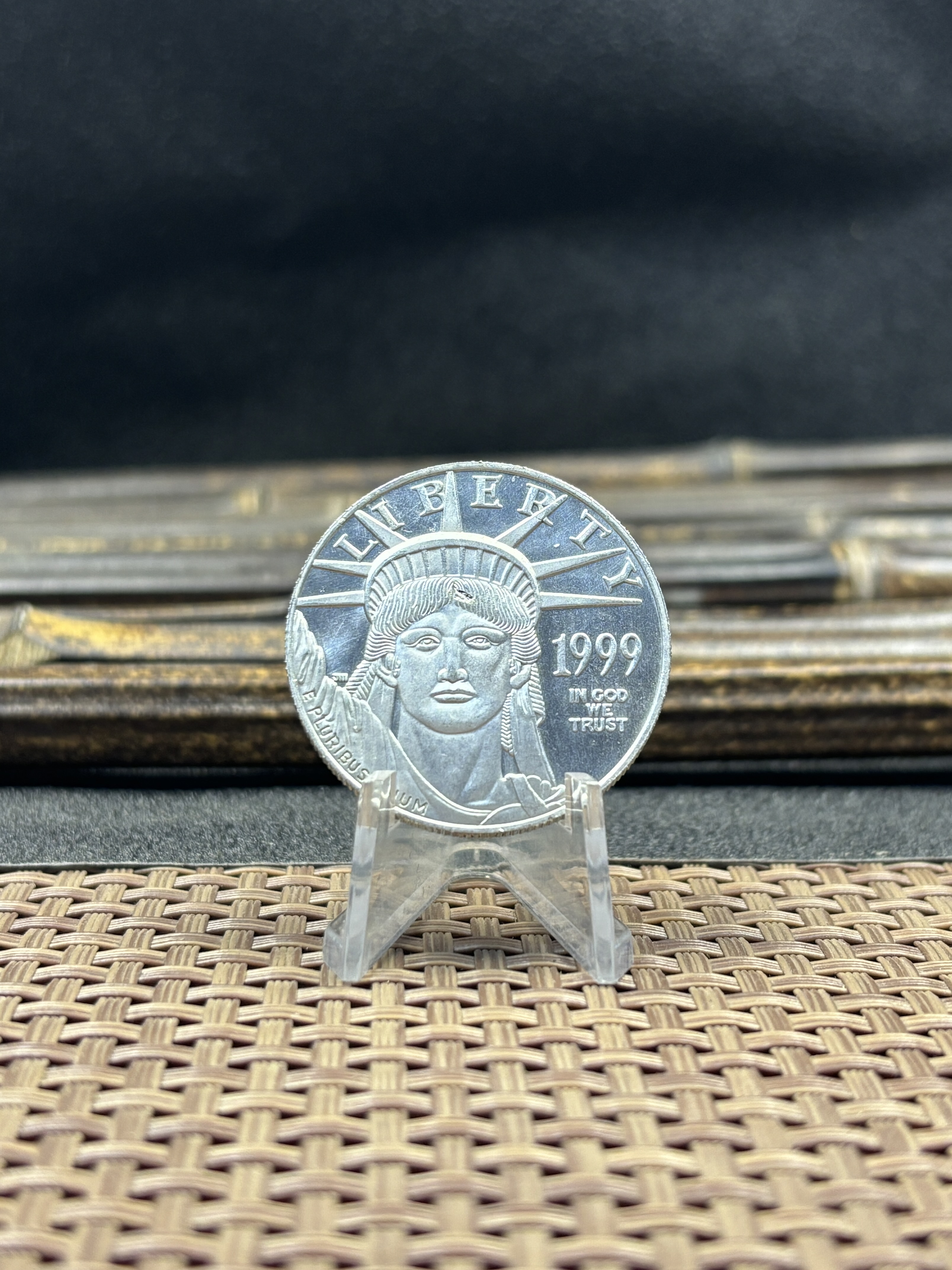 United States 1997-2004 16 Pcs 1997-2004 8 Pcs 1997-2004 W 8 Pcs Liberty 100 Dollars American Platinum Eagle US Silver Plated Replica Coin Commemorative Medal,Historical Collectible Art Craft For Enthusiasts