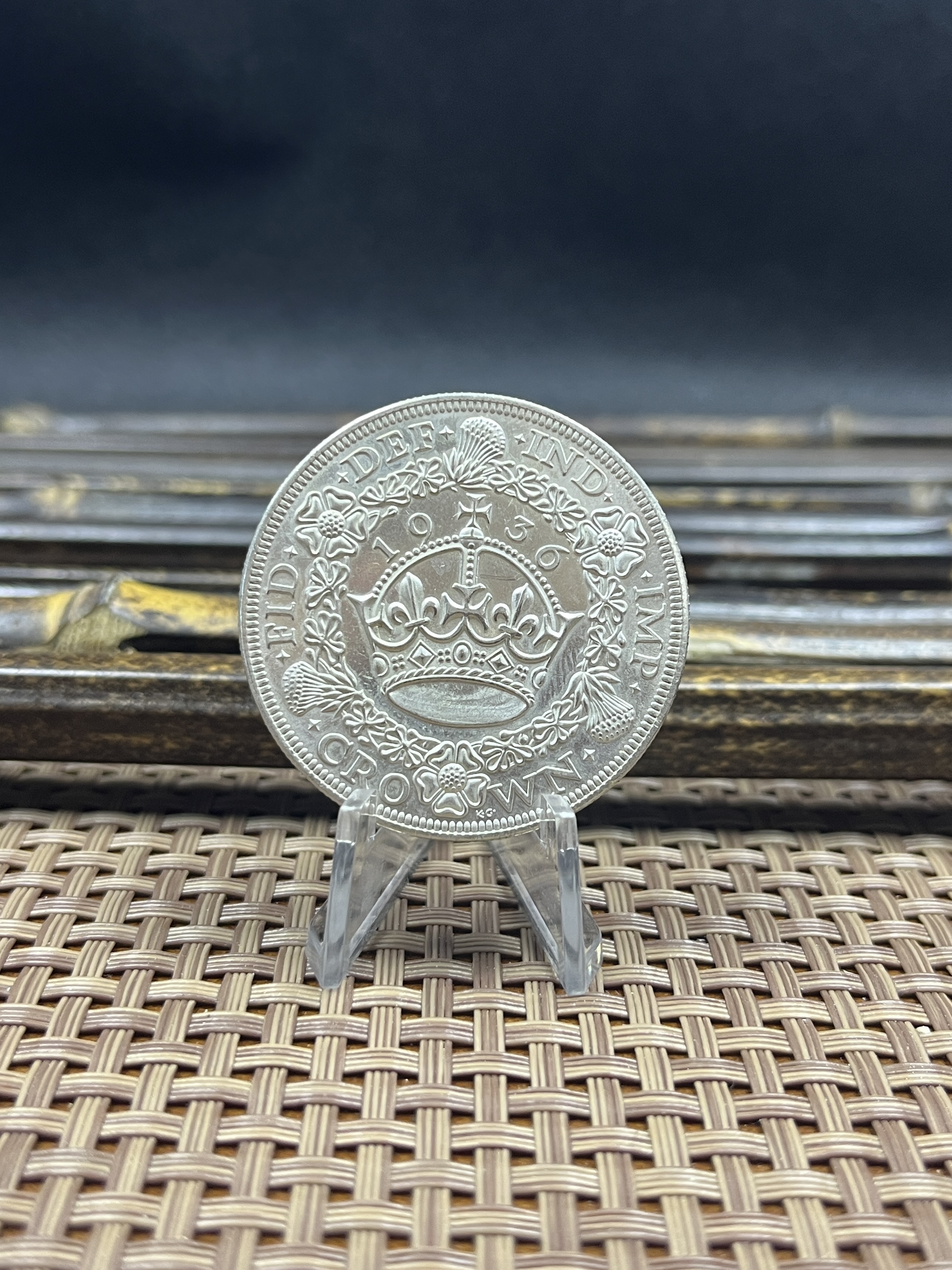 United Kingdom 1 Crown 1927 1928 1929 1930 1931 1932 1933 1934 1936 George V Wreath Crown Great Britain Silver Plated  Replica Coin Commemorative Medal,Historical Collectible Art Craft For Enthusiasts