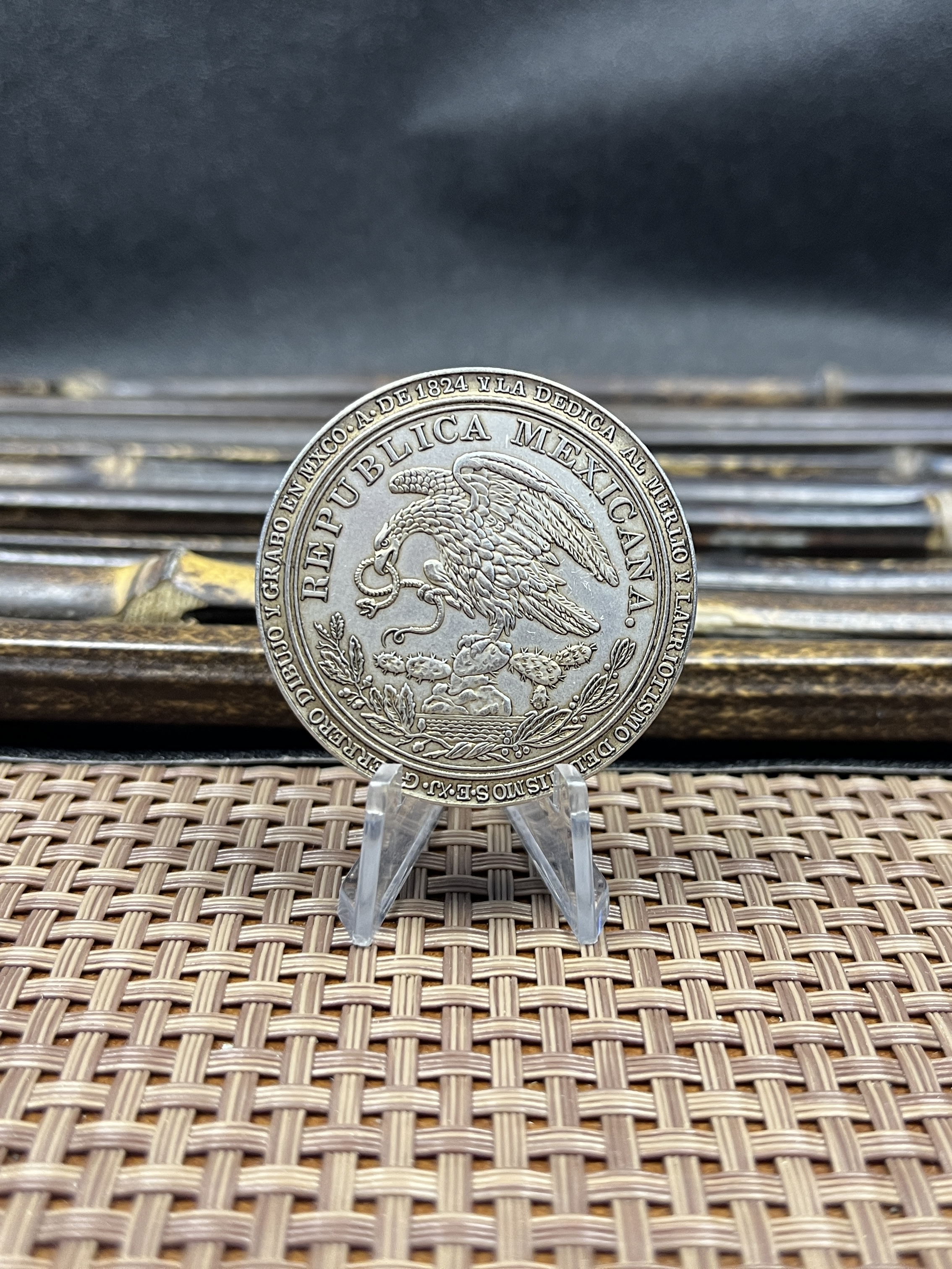 Mexico President Guadalupe Victoria Medal 1824 Silver Plated Replica Coin Commemorative Medal,Historical Collectible Art Craft For Enthusiasts