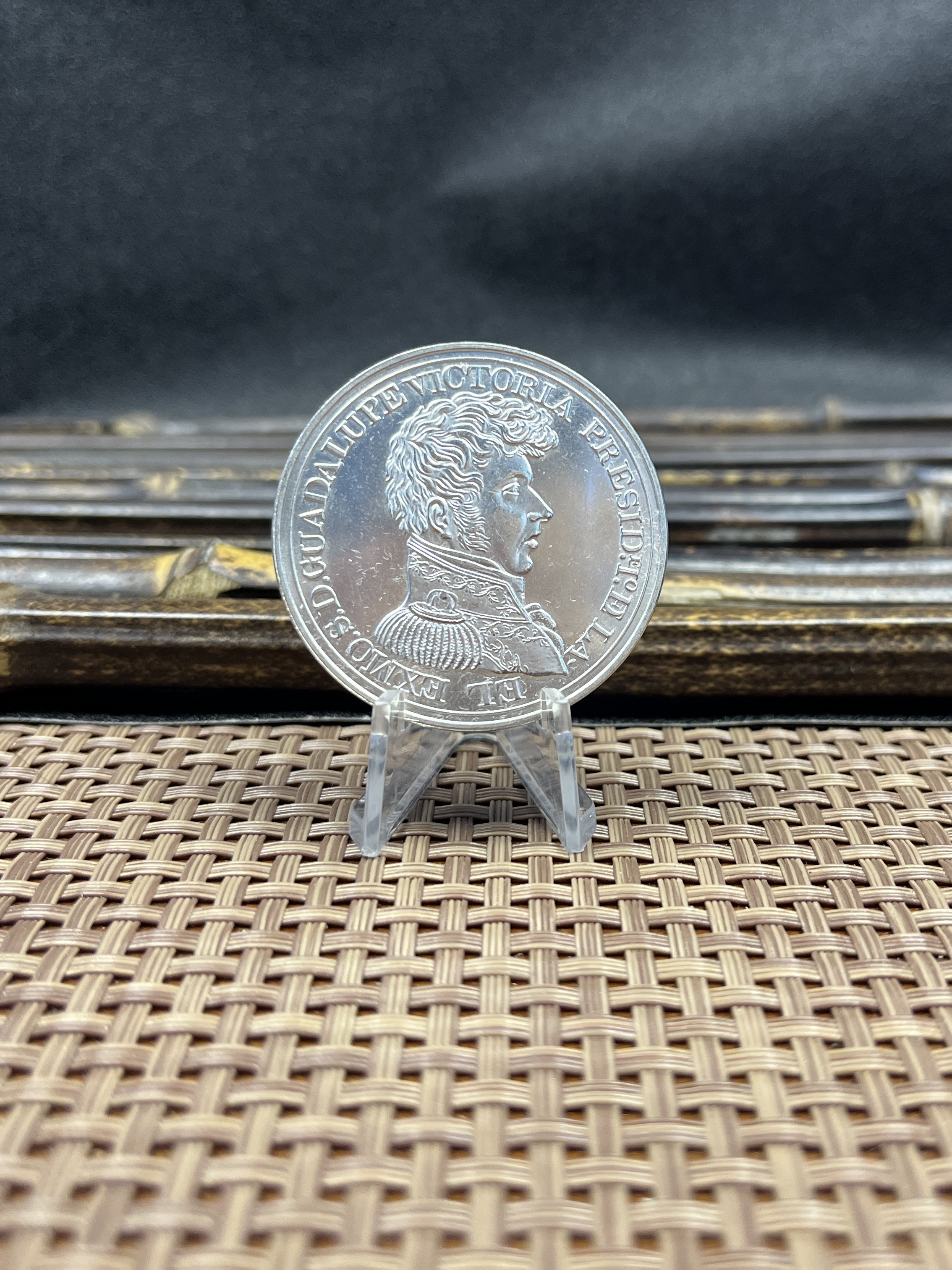 Mexico President Guadalupe Victoria Medal 1824 Silver Plated Replica Coin Commemorative Medal,Historical Collectible Art Craft For Enthusiasts