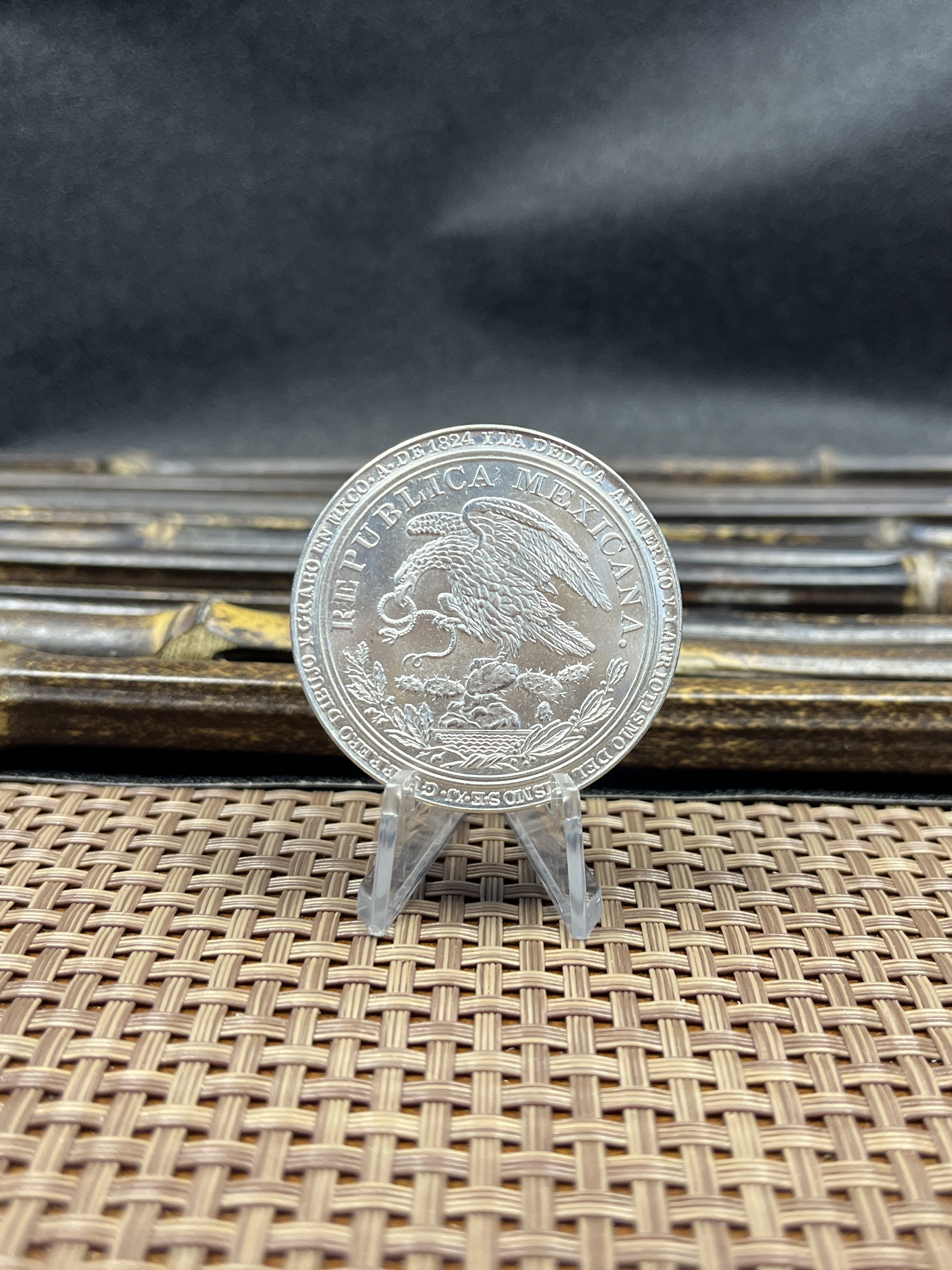 Mexico President Guadalupe Victoria Medal 1824 Silver Plated Replica Coin Commemorative Medal,Historical Collectible Art Craft For Enthusiasts