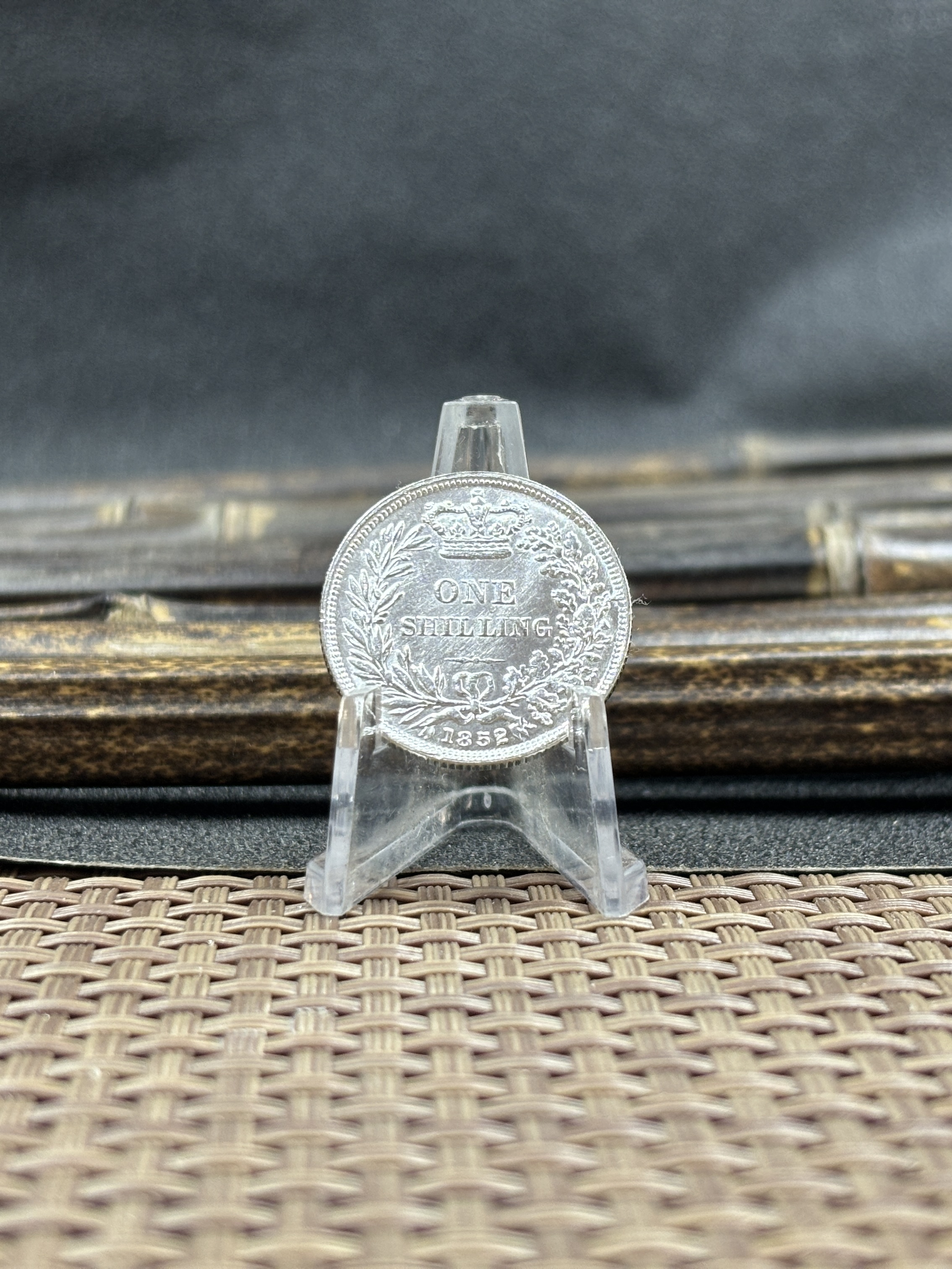 United Kingdom 1838 1839 1840 1844 1850 1851 1852 1853 1858 1869 1871 1879 1881 1883 1 One Shilling Victoria British Portrait Silver Plated Replica Coin Commemorative Medal,Historical Collectible Art Craft For Enthusiasts