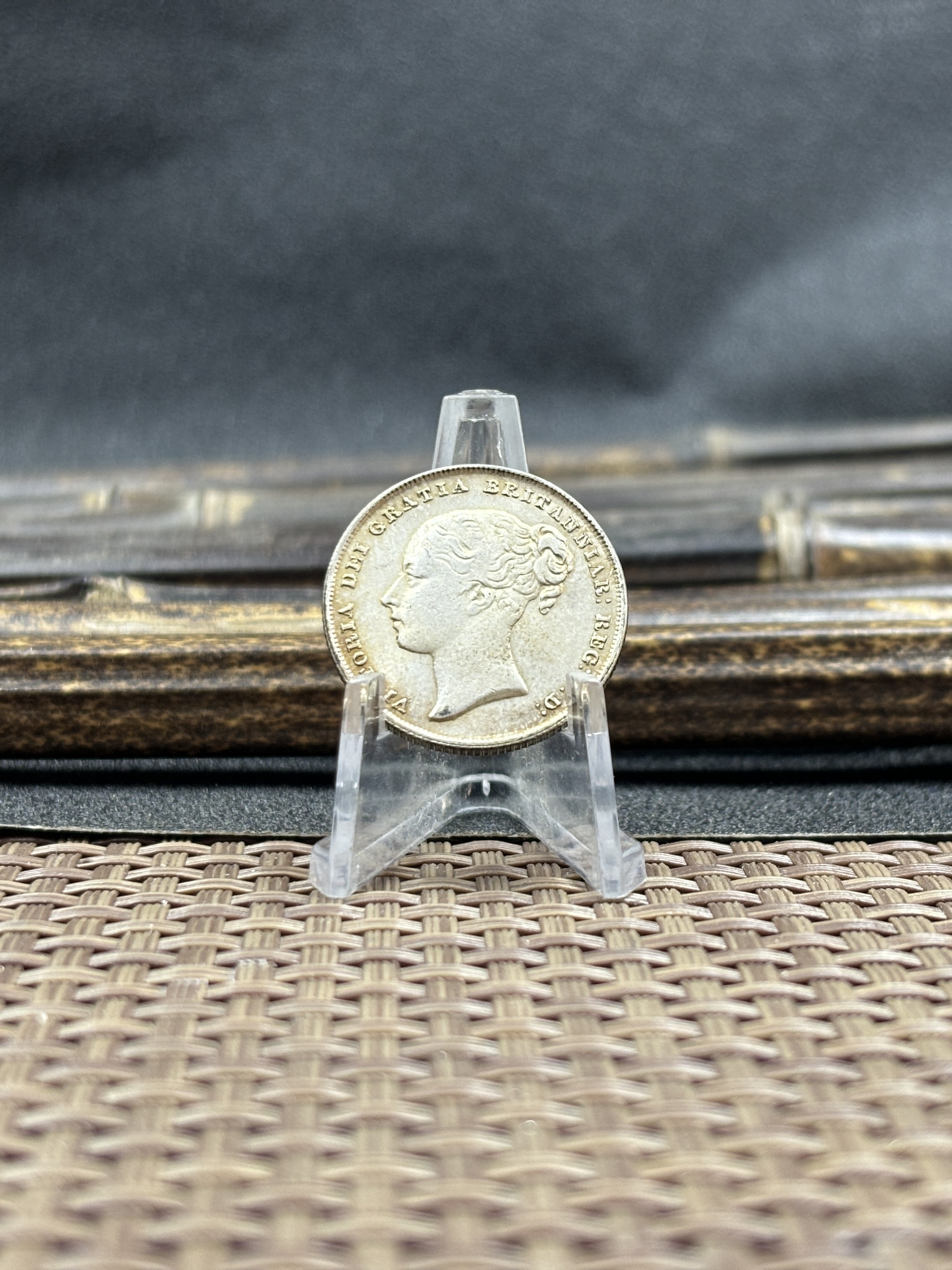 United Kingdom 1838 1839 1840 1844 1850 1851 1852 1853 1858 1869 1871 1879 1881 1883 1 One Shilling Victoria British Portrait Silver Plated Replica Coin Commemorative Medal,Historical Collectible Art Craft For Enthusiasts
