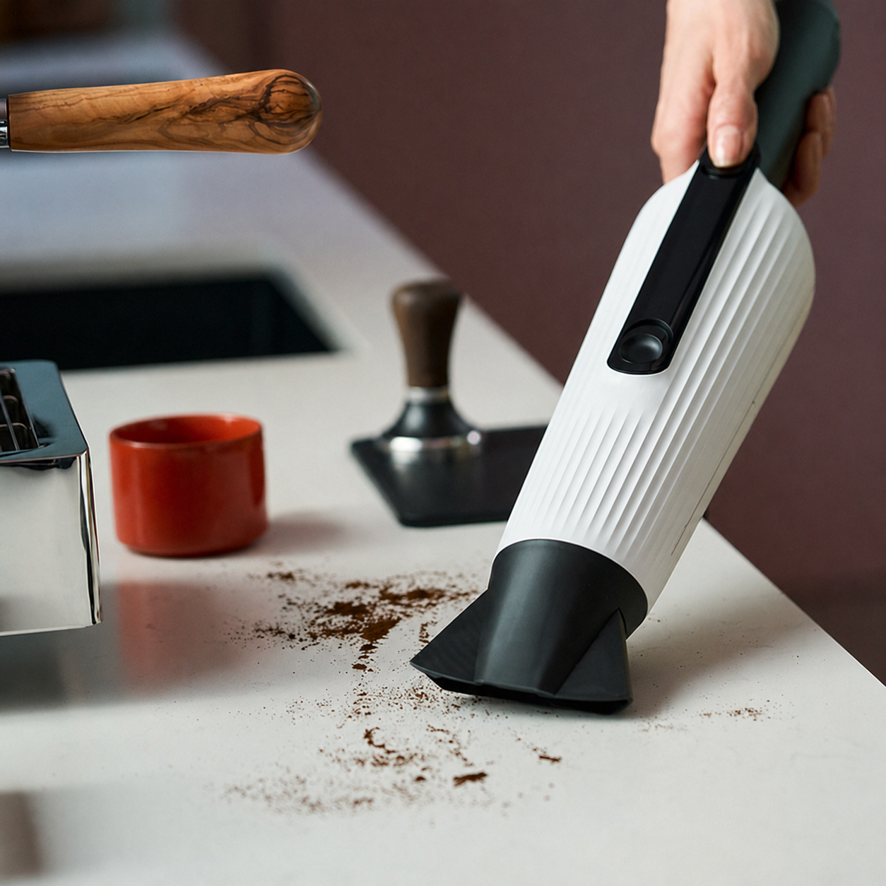 🔥 -75% AUJOURD’HUI | Aspirateur à Main Sans Fil à 49,99 € + 8 Accessoires OFFERTS 🎁