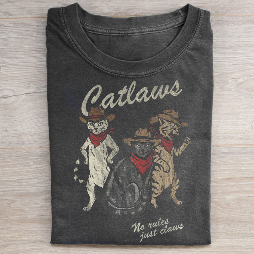 Vintage Cowboy Cat Graphic T-shirt-NaturexCraft