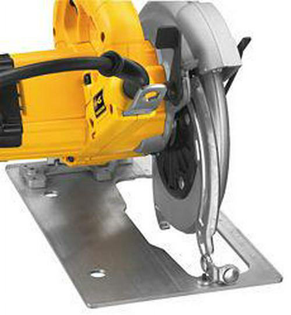 DeWALT DWE575 15A Corded 7-1/4 in. Lightweight Circular Saw