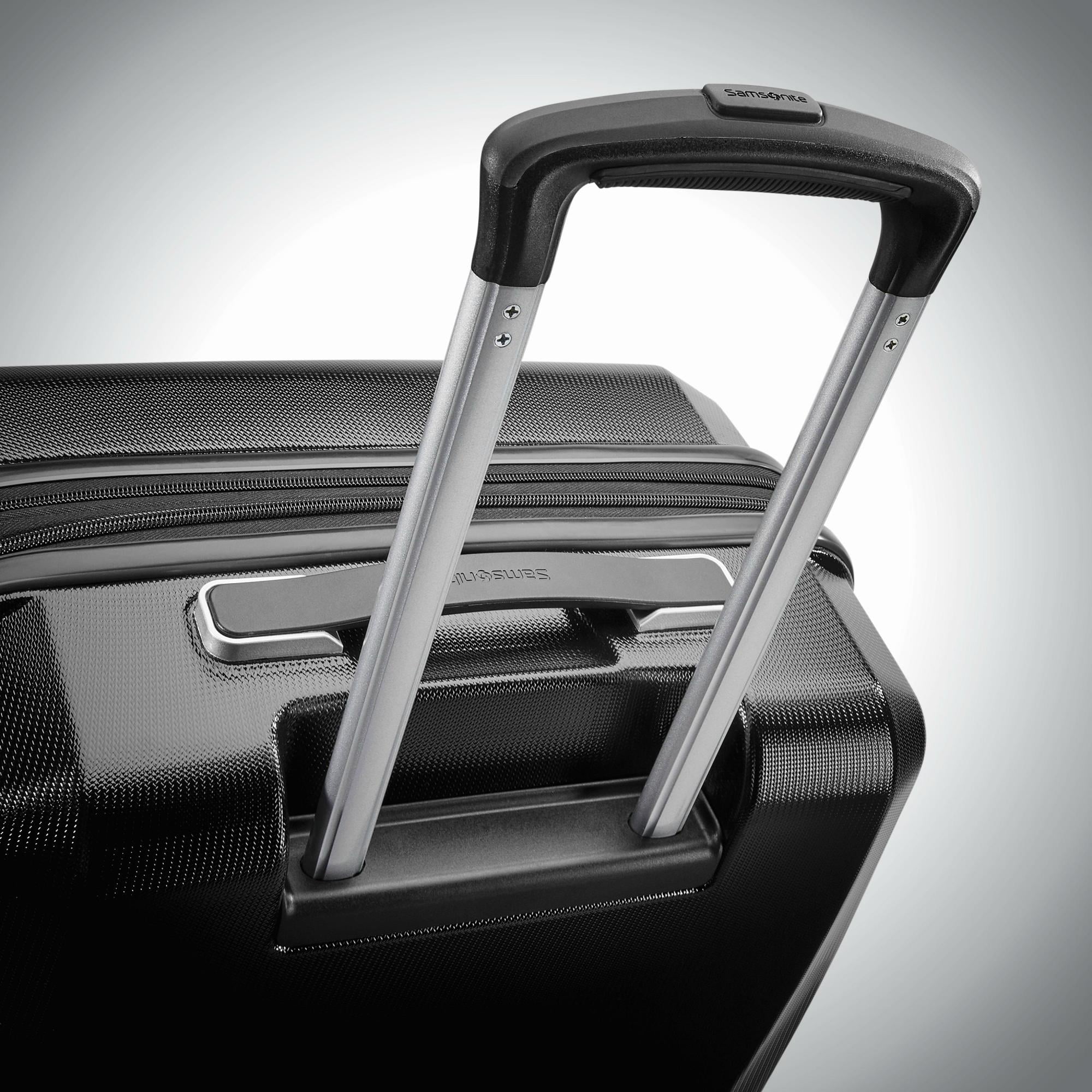 Samsonite Winfield 3 DLX Spinner 56/20 Carry-On - Radiant Selections