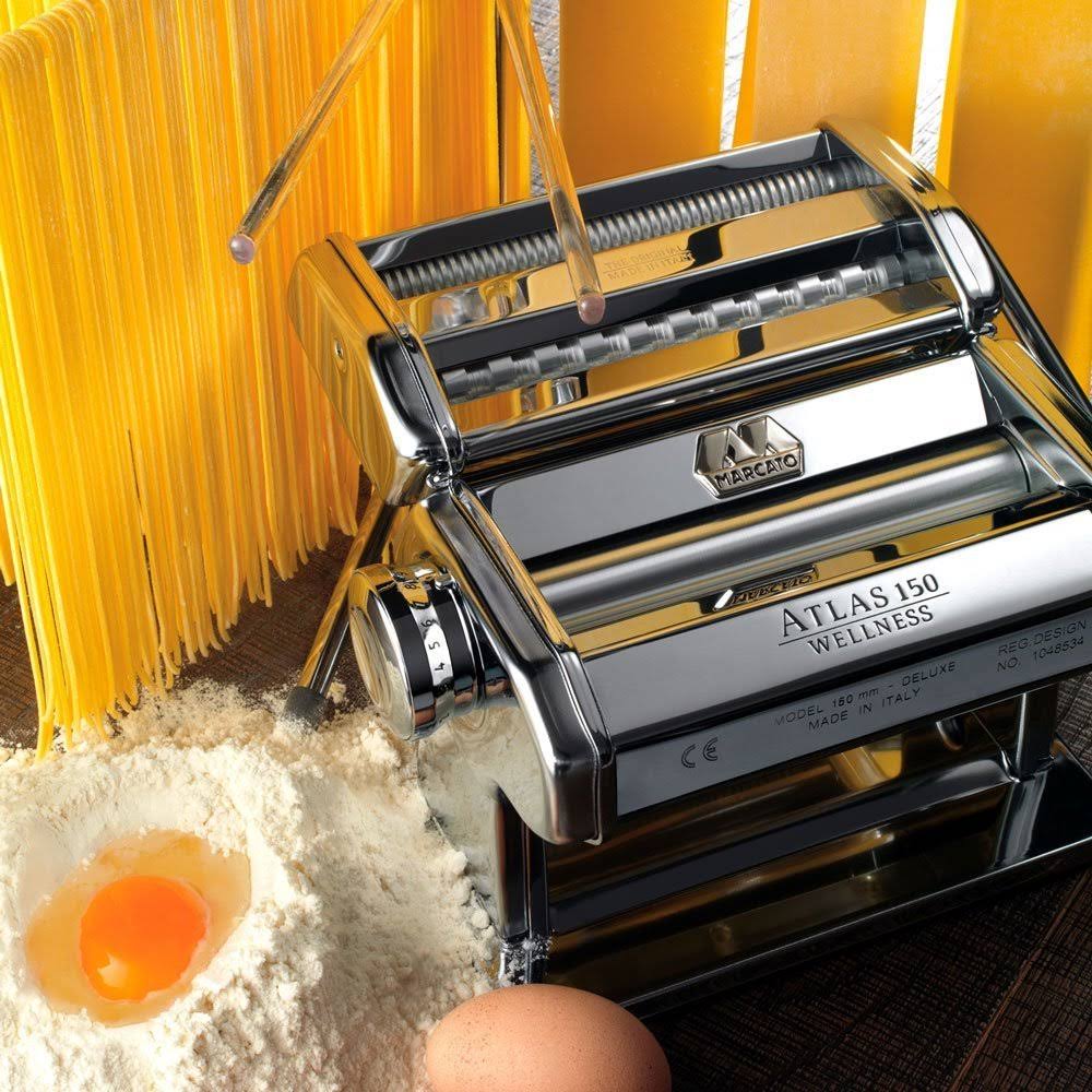 Marcato 8320 Atlas Pasta Machine, Made in Italy, Includes Pasta Cutter, Hand