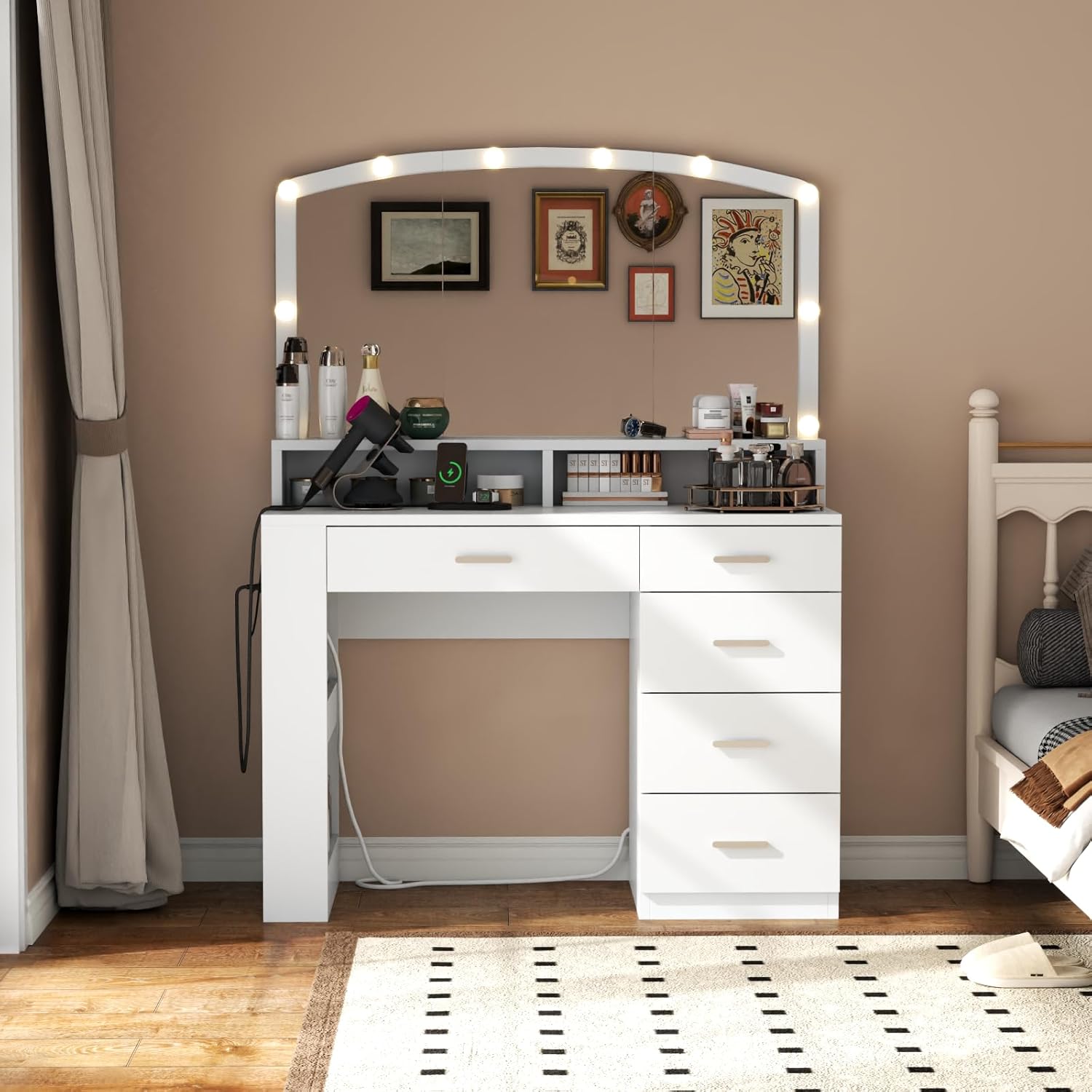 Vanity Desk with Large Mirror,Vanity Dresser with 10 Lights in 3 Lighting Colors,Makeup Vanity with 5 drawers and Power Outlet
