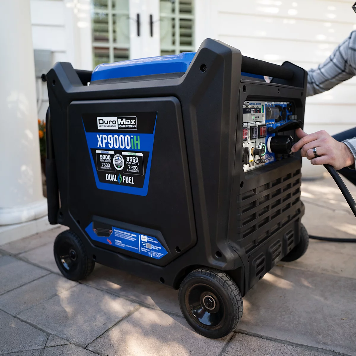 DuroMax XP9000iH 9,000 Watt Portable Dual Fuel Inverter Generator with CO Alert
