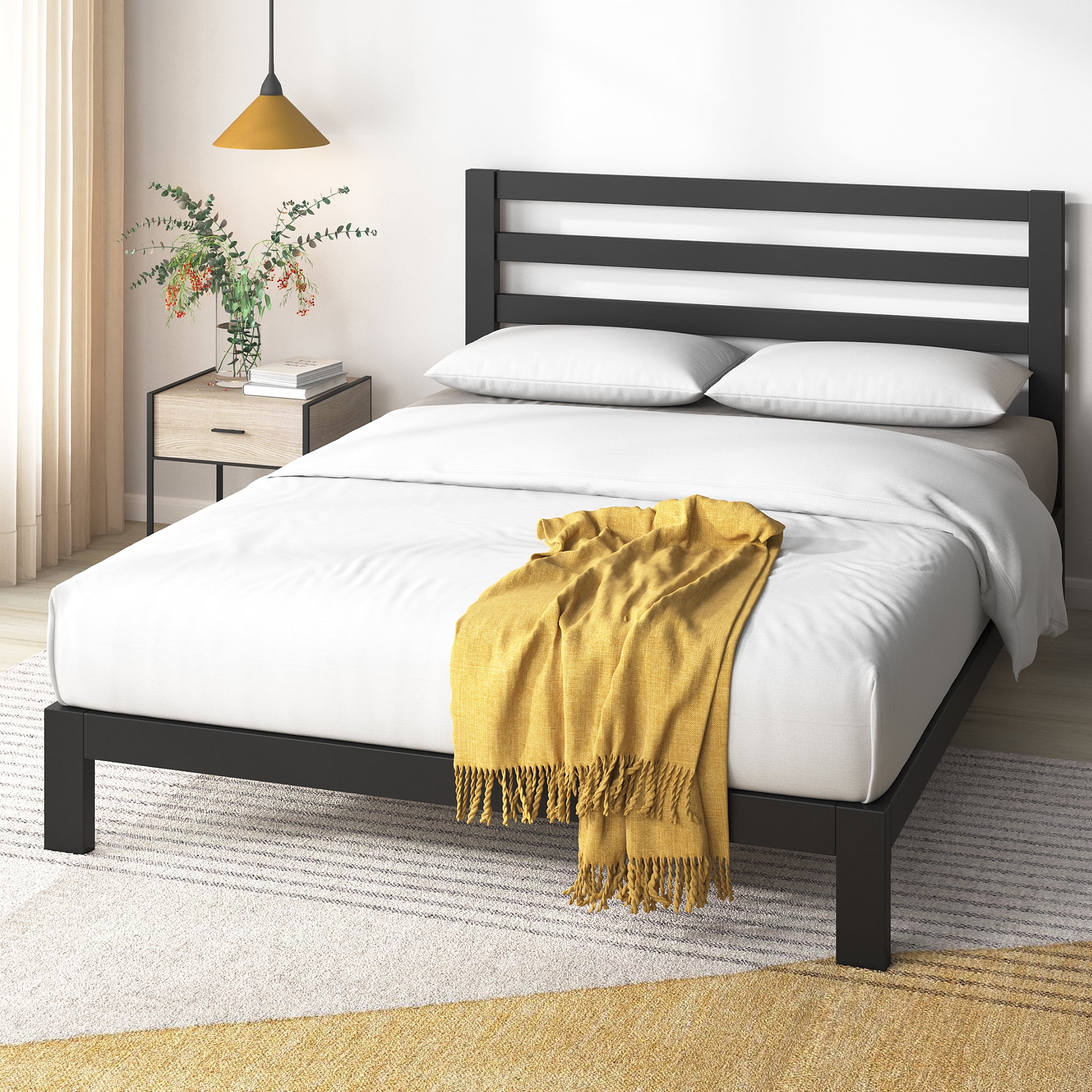 Zinus Arnav 10 White Metal Platform Bed Frame, Queen