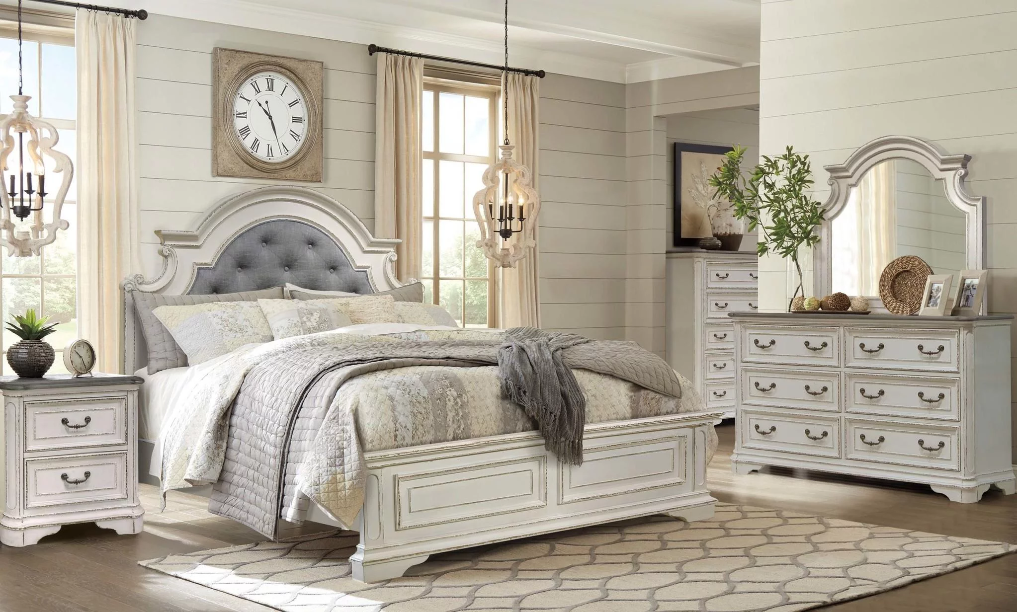 Country Distressed Whitewash Tufted King Bed McFerran B738 Classic