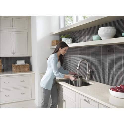 Moen 9124SRS Notch One-Handle High Arc Pulldown Kitchen Faucet Spot Resist Stainless