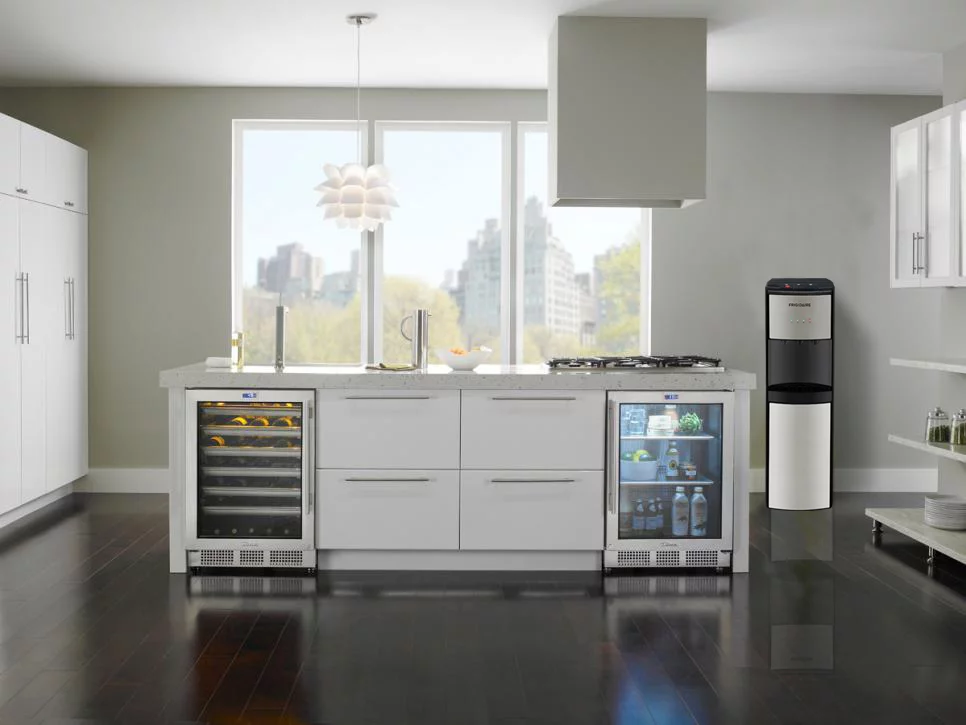 Frigidaire, 5 Gallon Bottom Loading Hot and Cold Water Dispenser EFWC505, Stainless Steel - Radiant Selections