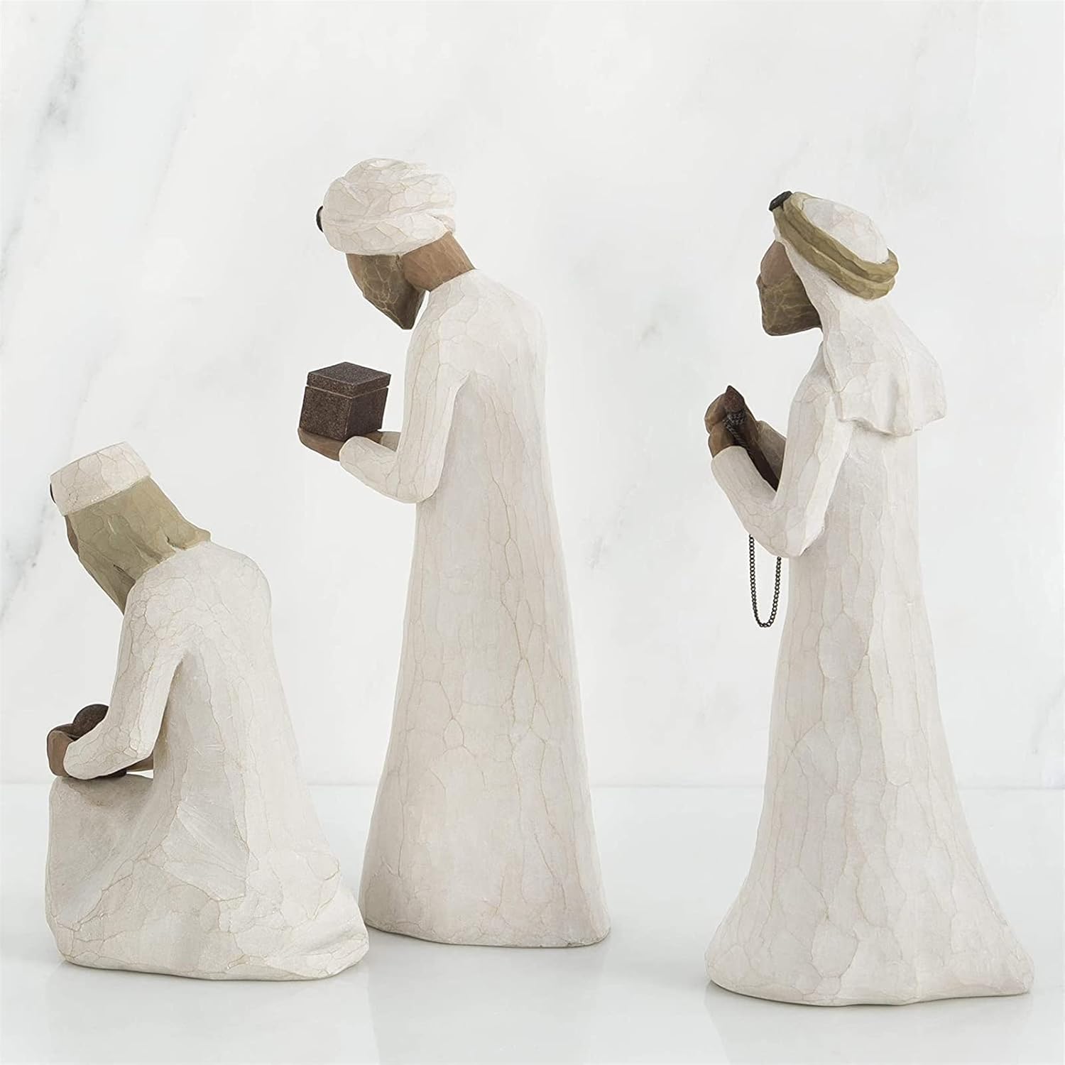 Willow Tree The Three Wisemen, Sculpted Hand-Painted Nativity Figures,3-Piece Set Hand-Painted Nativity Backdrop