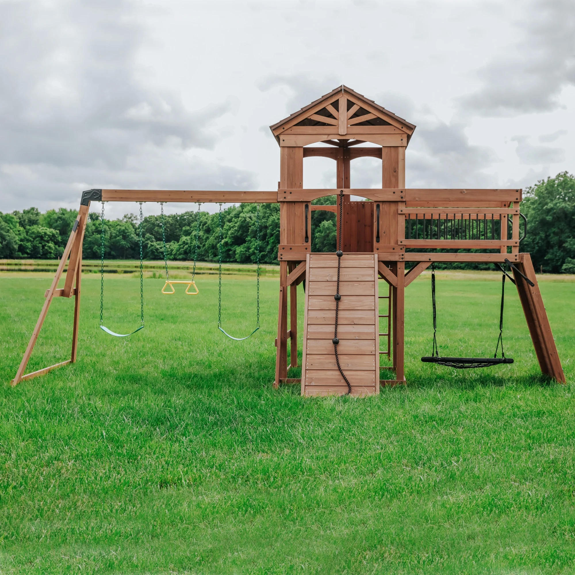 Backyard Discovery Sterling Point Swing Set