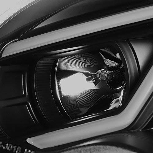 Spec-D Tuning 2001-2007 Mercedes Benz W203 C-Class C230 C240 C320 LED Projector Headlights Black Hea