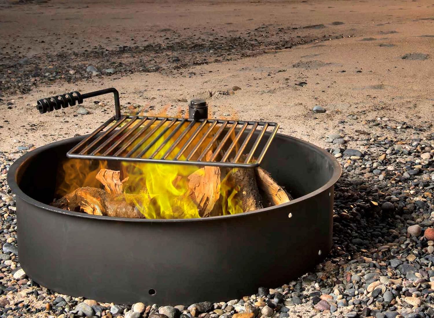 TITAN GREAT OUTDOORS 32" Steel Fire Ring with Cooking Grate Campfire Pit Park Grill BBQ Camping Trail