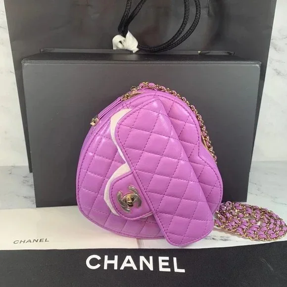 Chanel Heart Zipped Arm Coin Purse 22S Purple/Black Ap2786