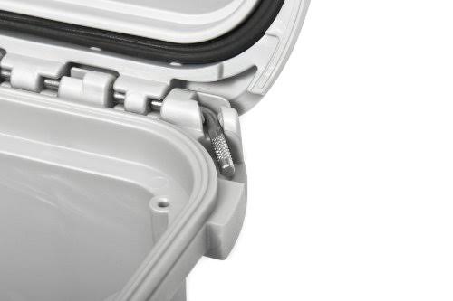 Nanuk 935 Hard Case with Padded Divider (Silver)