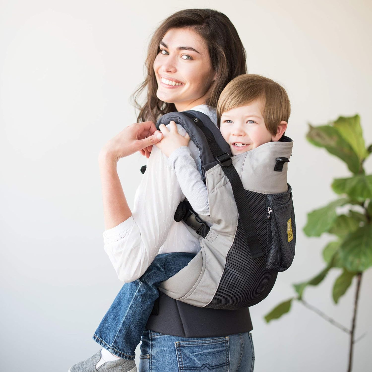L&Iacute;LL&Eacute;baby 3-in-1 Ergonomic CarryOn Airflow - Toddler Carrier - with Lumbar Support & Breathable Mesh - for Children 25-60 lbs
