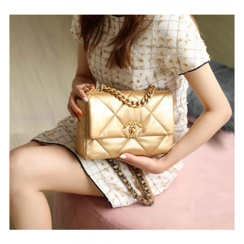 Chanel 19 Flap Bag As1160 Gold