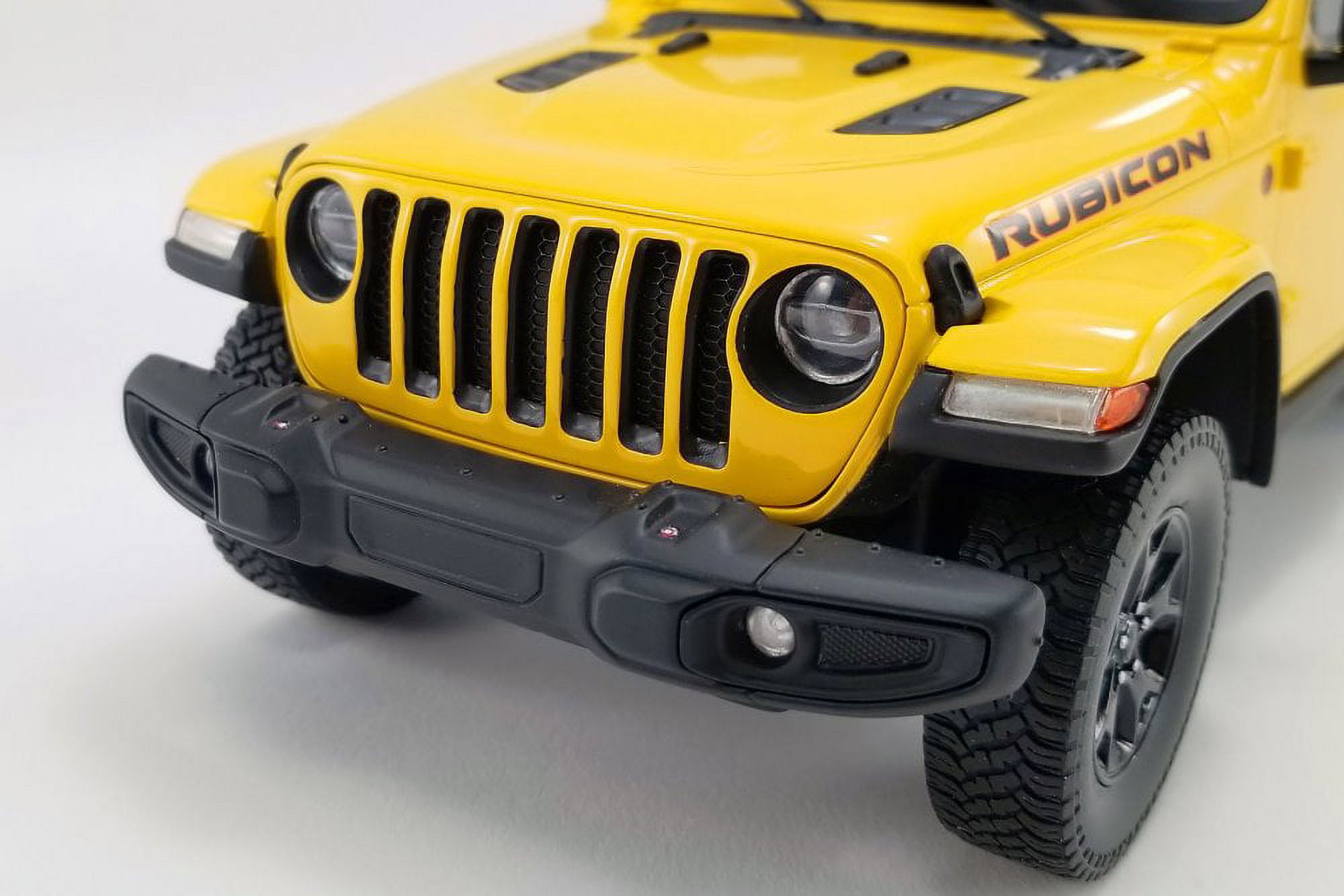 2019 Jeep Wrangler Rubicon, Yellow - GT Spirit US026 - 1/18 scale Resin Model Toy Car