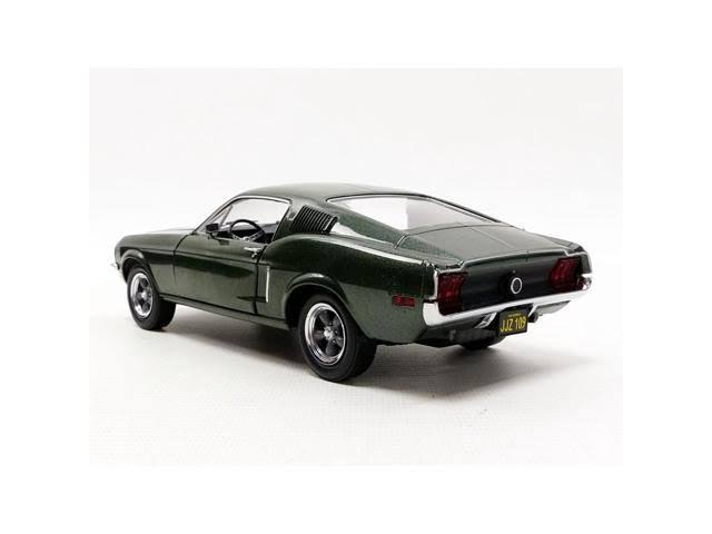 Greenlight - (1:24 Scale) Bullitt (1968) - 1968 Ford Mustang GT Fastback - 84041