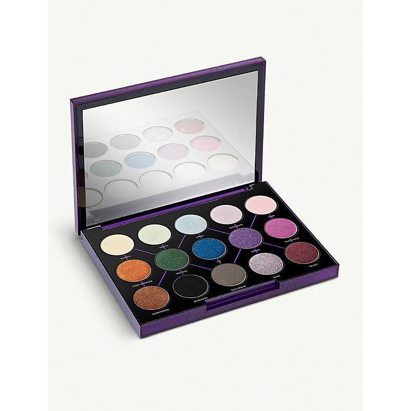 Urban Decay Distortion Eyeshadow Palette