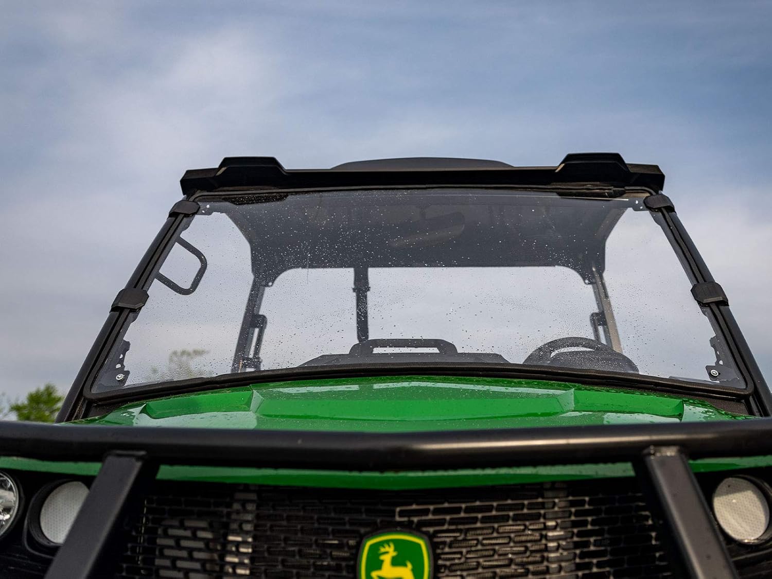 SuperATV Heavy Duty Scratch Resistant Full Windshield for 2018+ John Deere Gator XUV 835E / 835M / 865E / 865M | 1/4 Thick Polycarbonate 250 Times