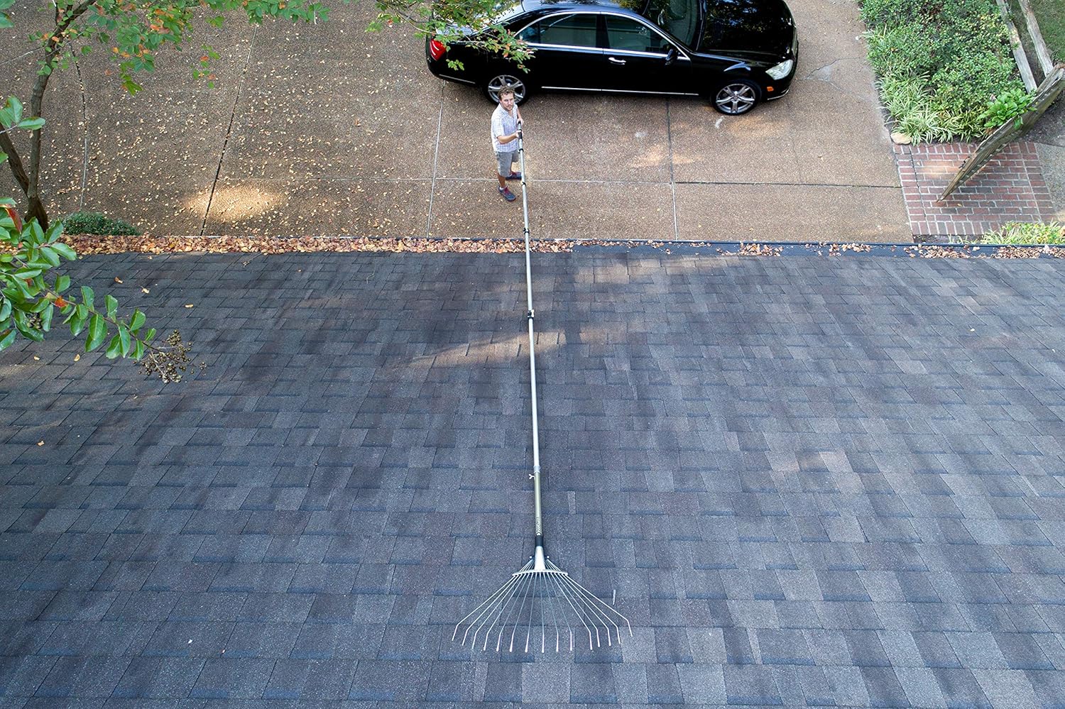 DocaPole 6-24 Foot Extension Pole – Multi-Purpose Telescopic Pole // Light Bulb Changer // Paint Roller // Duster Pole // Telescoping Pole for Window