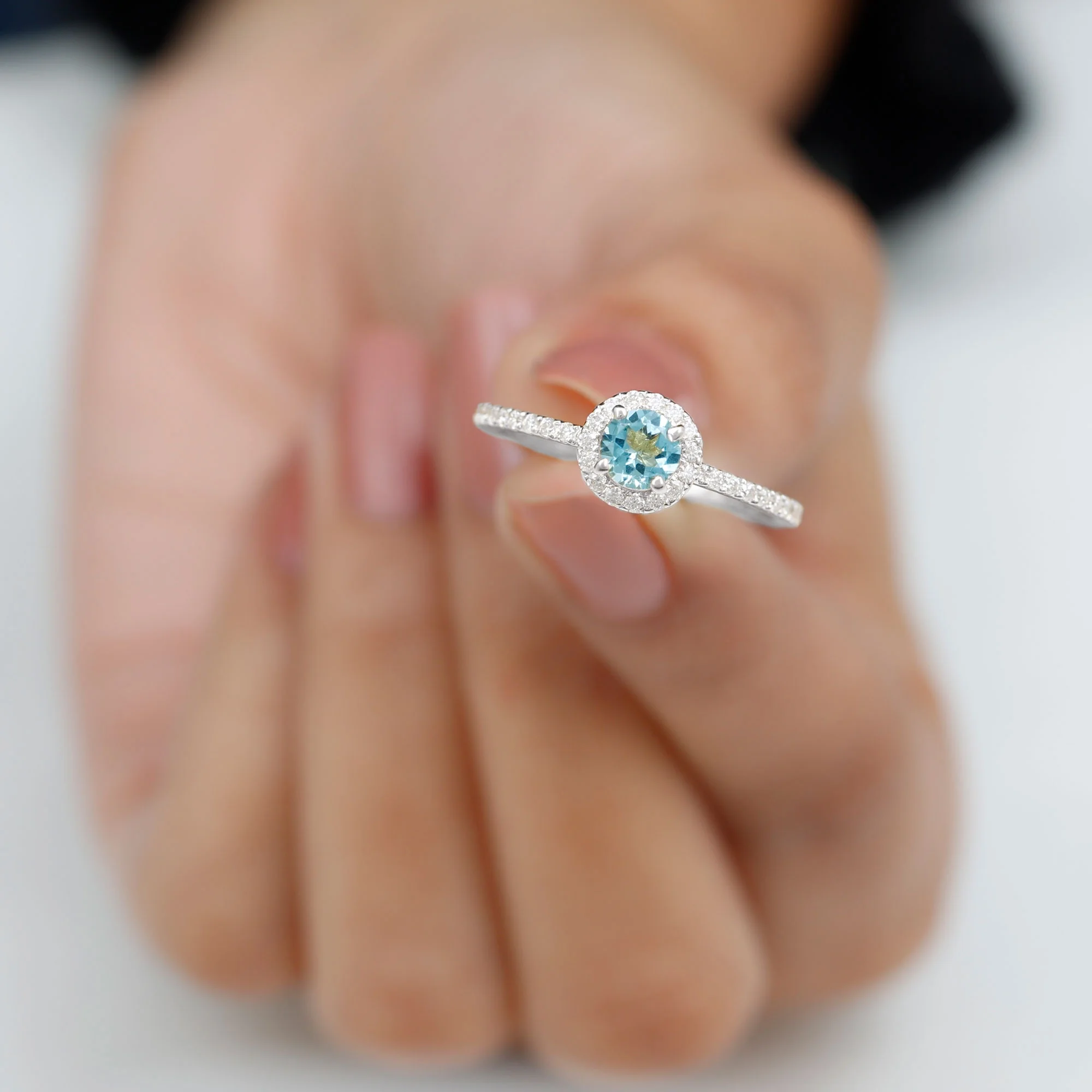 1.25 CT Aquamarine Ring with Diamond Halo for Women (5 mm) - AAA Grade, 10K White Gold, US 6.00