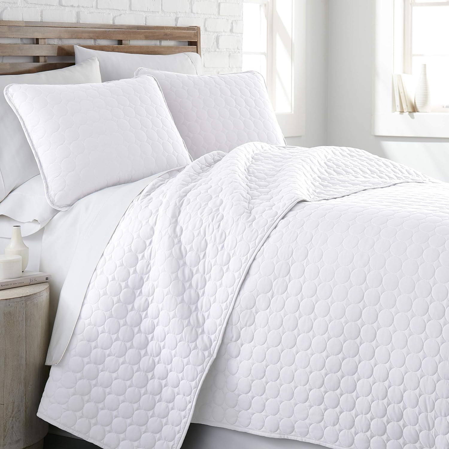 Pure Melody Collection, Premium Quality, Soft, Wrinkle & Fade Resistant, Easy Case, Oversized Quilt Cover Set with 1 Quilt Set and 2 Shams