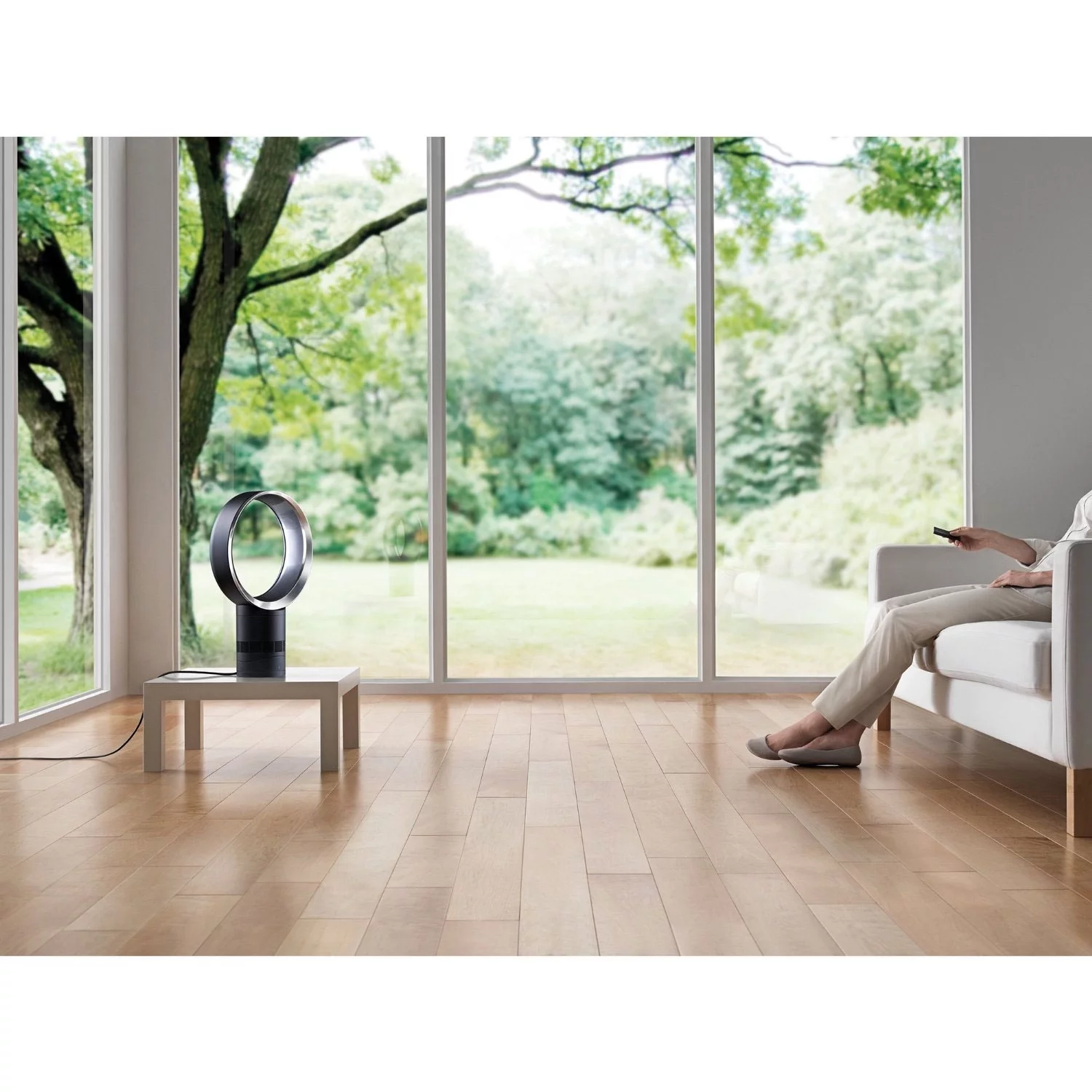 Dyson AM07 Tower Fan | Black/Nickel | Refurbished