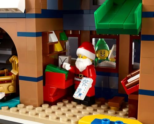 LEGO 10339 Santa's Post Office Christmas