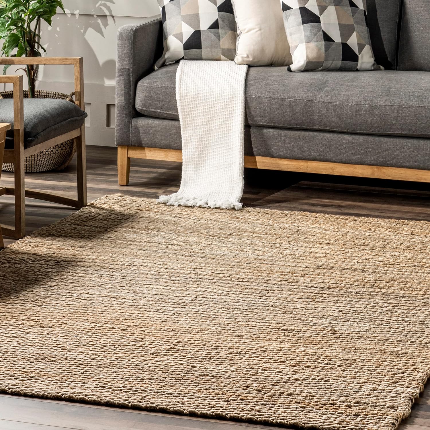 nuLOOM Hailey Hand Woven Jute Area Rug, 5x8, Natural