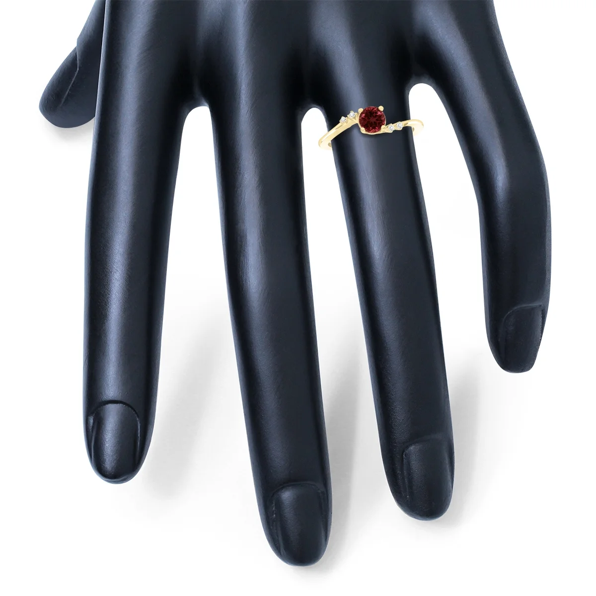 SZUL Women's Round Shaped Garnet and Diamond Tierra Ring in 10K Yellow Gold