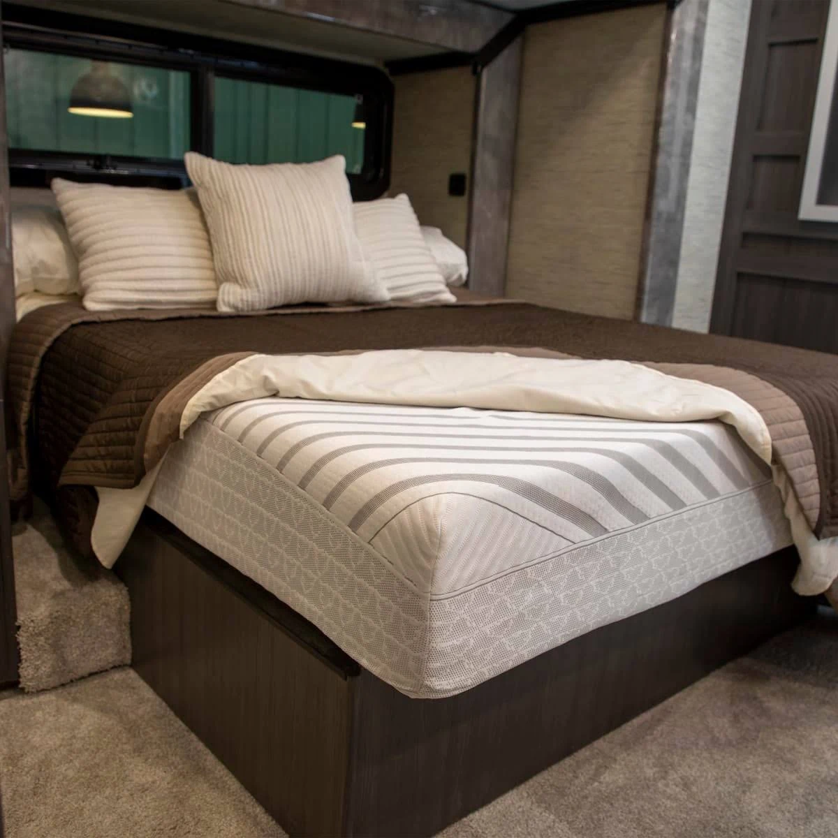 Thomas Payne Premium Mattress Narrow King - 72x22 x 80x22 x 10x22