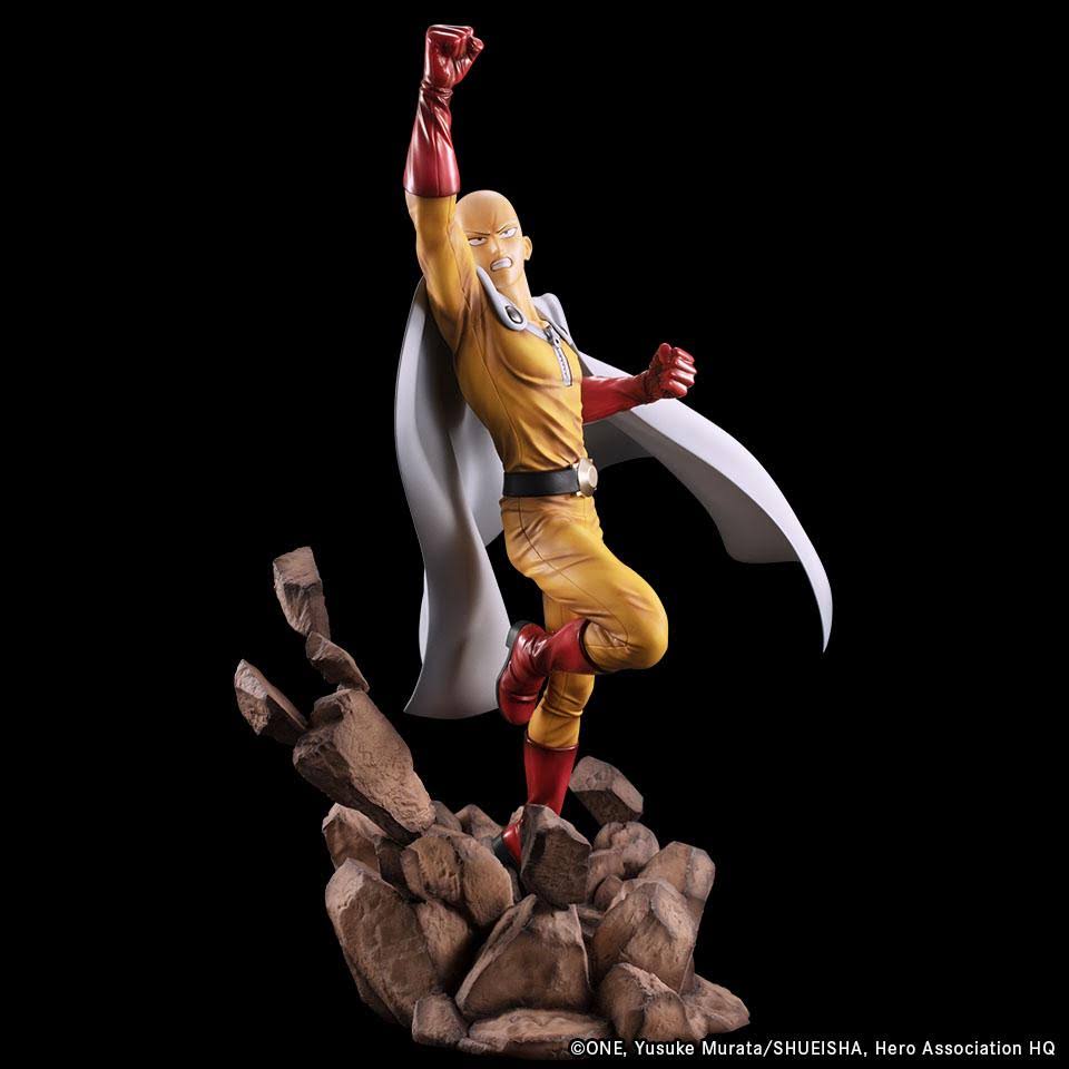Estream Saitama One-Punch Man 1/7 Scale Figure