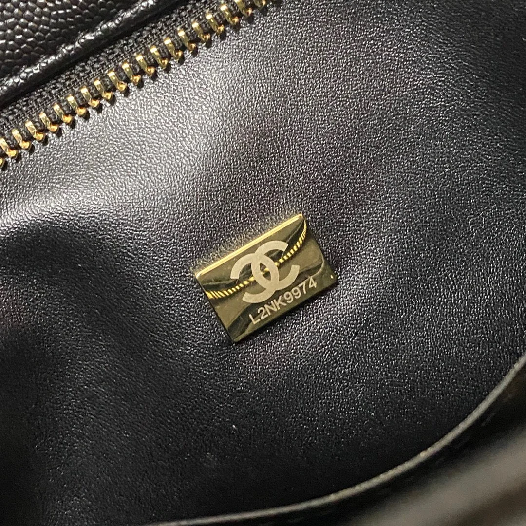 Chanel Medallion Tote Gold Hardware Caviar Black For Women, Women&rsquo;s Handbags, Shoulder Bags 15.6in/32cm