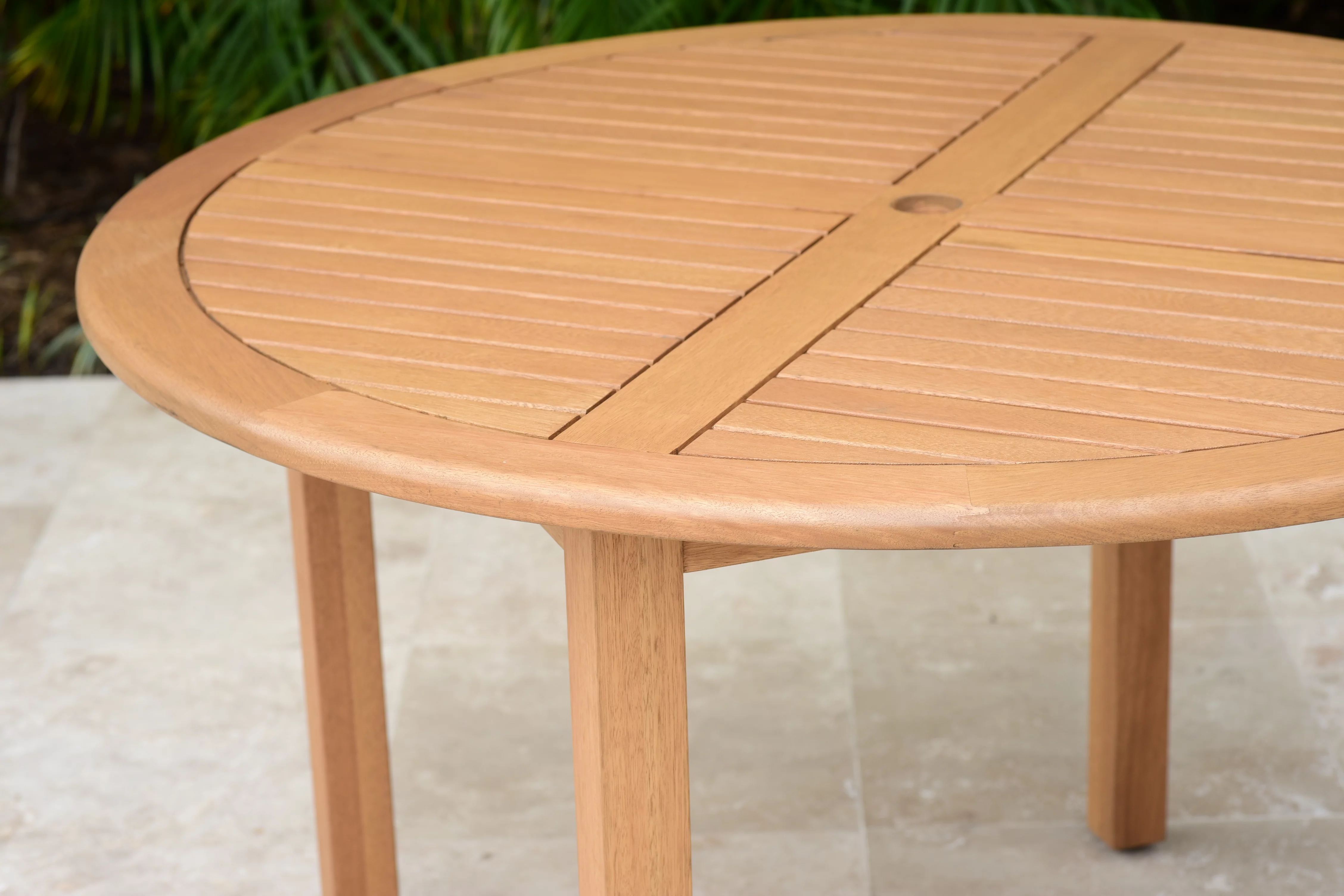 Amazonia Ostende Teak Finish Round Patio Table, Seating Capacity: 4