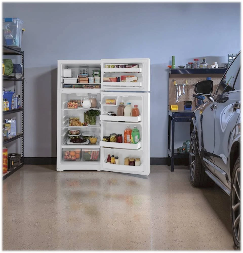 GE 17.5 cu.ft. White Top Freezer Refrigerator - Energy Star - GIE18DTNRWW